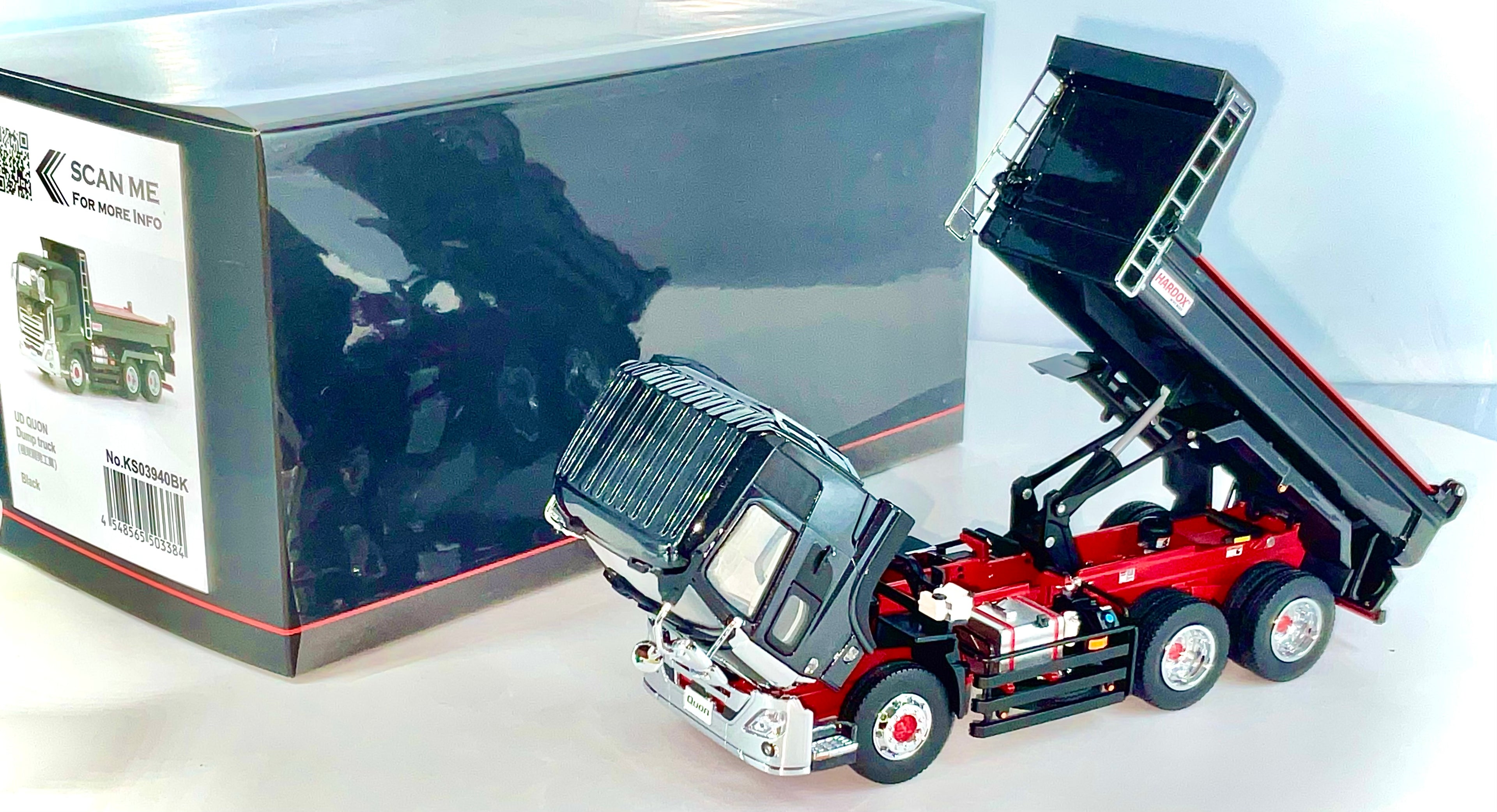 UD QUON DUMP TRUCK , KYOSHO scala 1/43