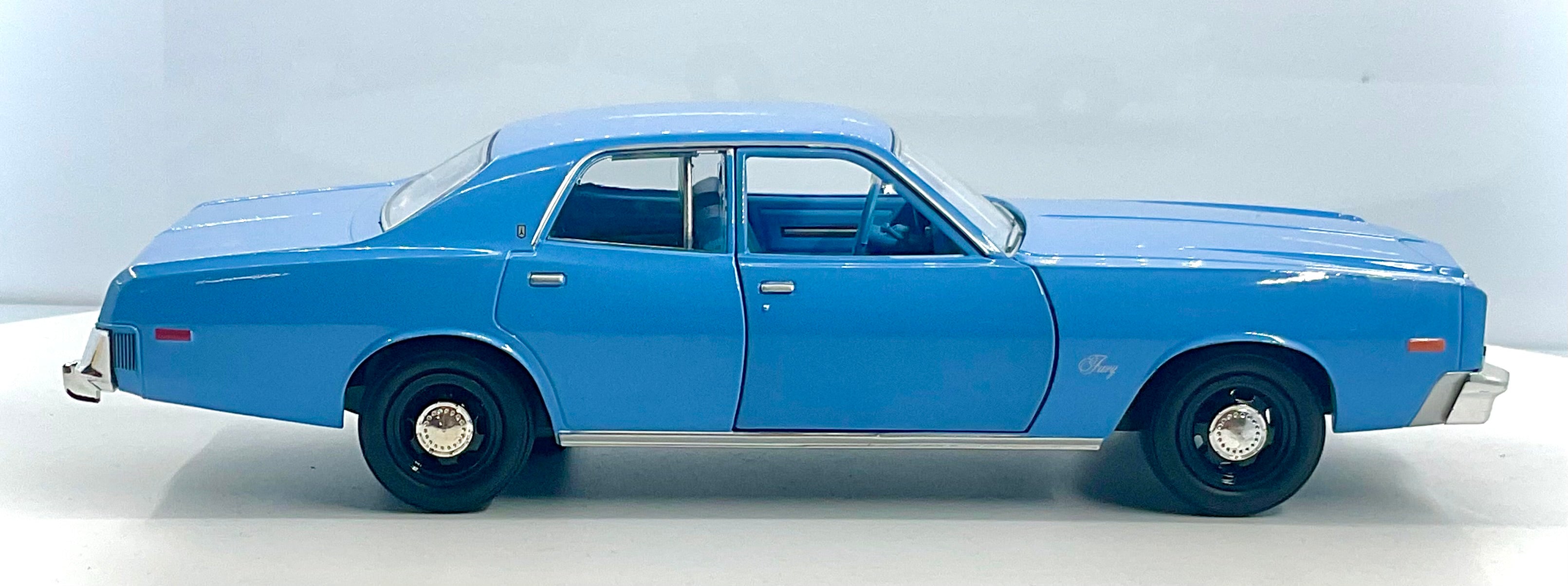 PLYMOUTH FURY del 1977 , GREENLIGHT 1/24