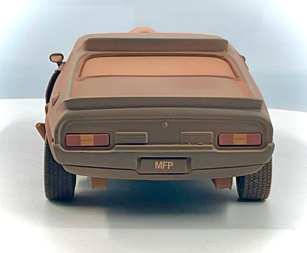 Ford Falcon XB 1973 Mad Max scala 1:24 – Greenlight 84052-vista posteriore