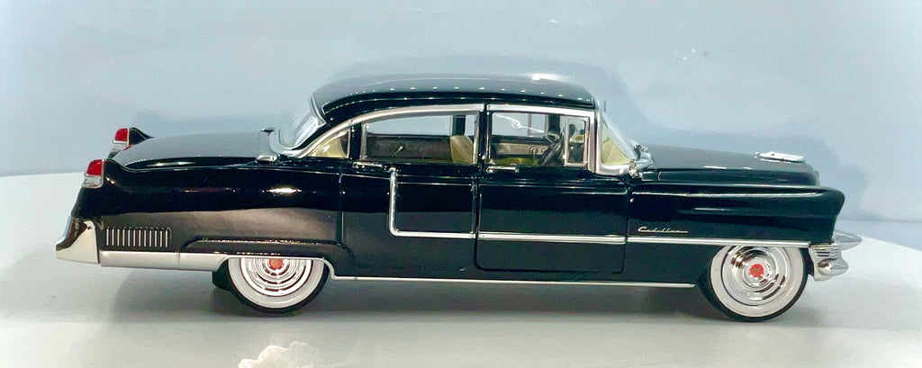 CADILLAC FLEETWOOD SERIES 60 del 1955 , GREENLIGHT 1/24