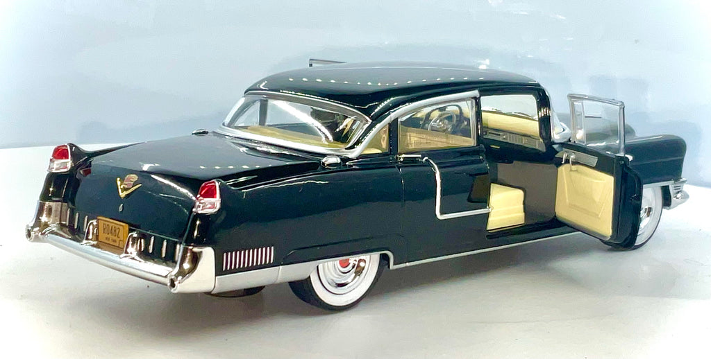 CADILLAC FLEETWOOD SERIES 60 del 1955 , GREENLIGHT 1/24