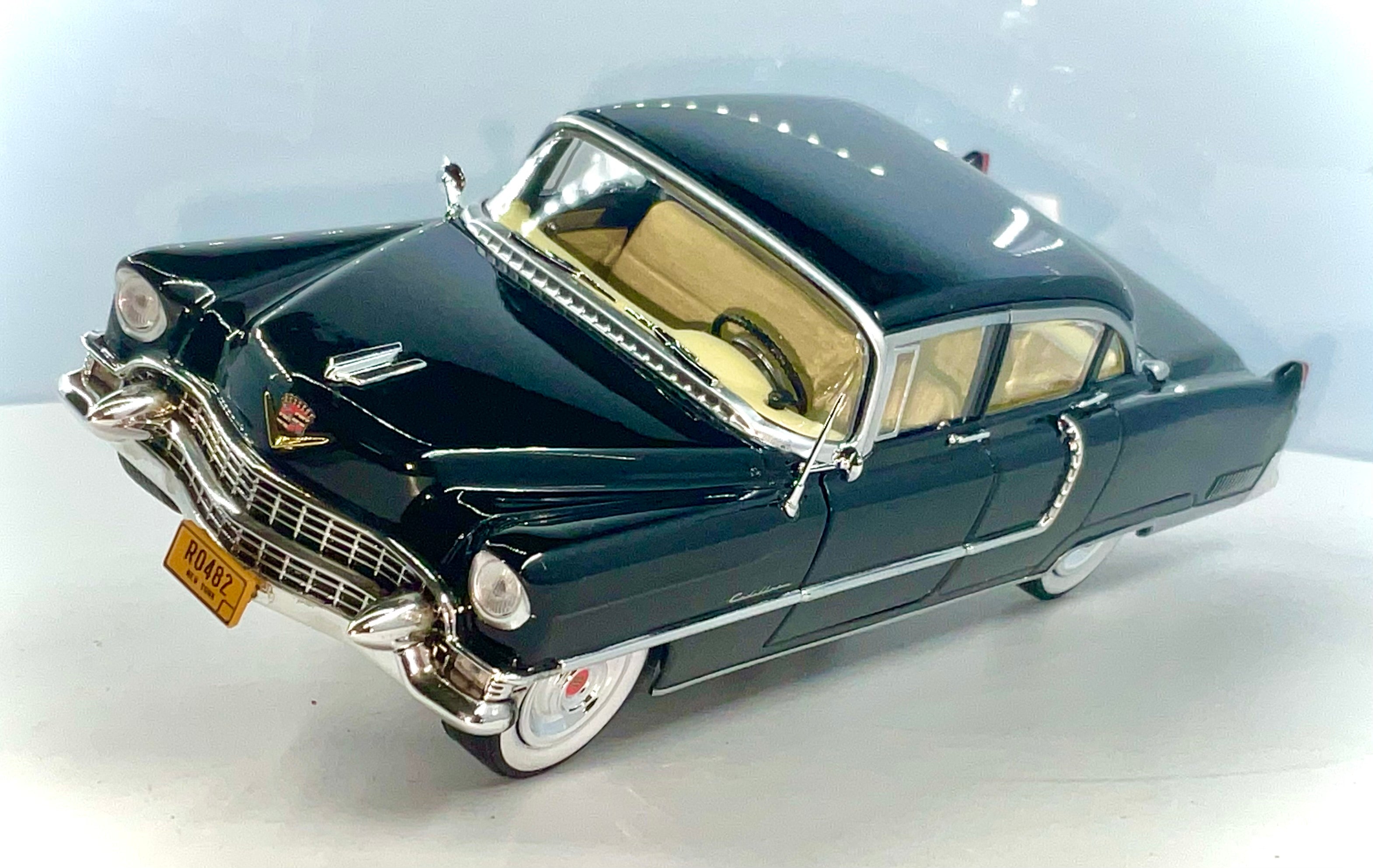 CADILLAC FLEETWOOD SERIES 60 del 1955 , GREENLIGHT 1/24