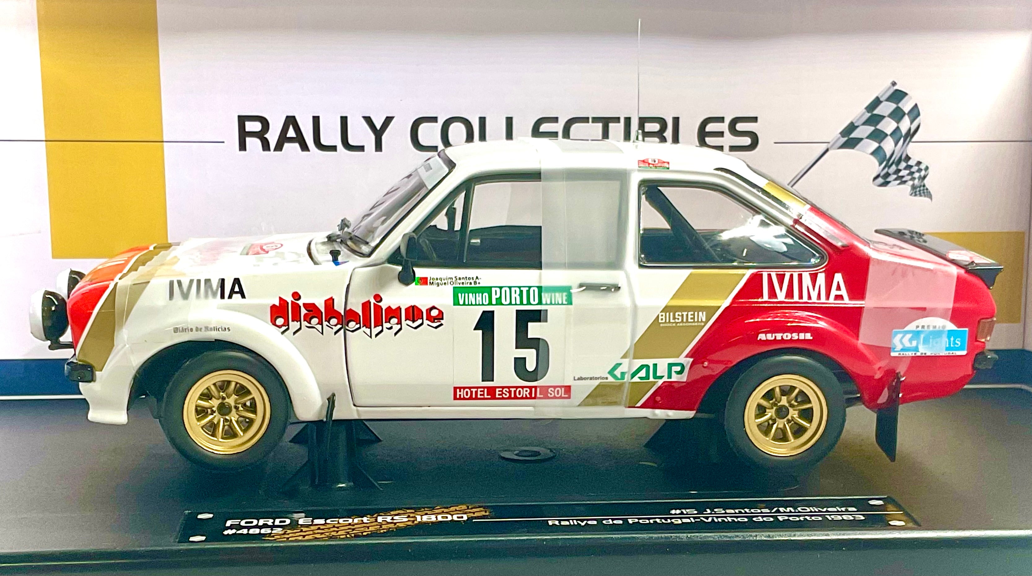 FORD ESCORT RS 1800 , SUN STAR scala 1/18