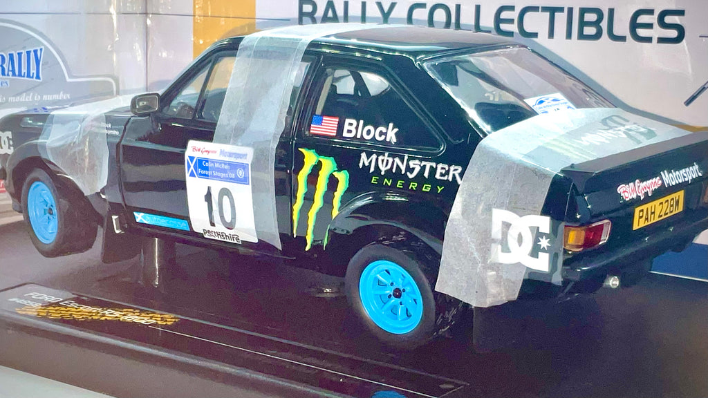 Ford Escort RS 1800 Ken Block / Alex Gelsomino scala 1:18 – Sun Star 4858 - vista 3/4 posteriore
