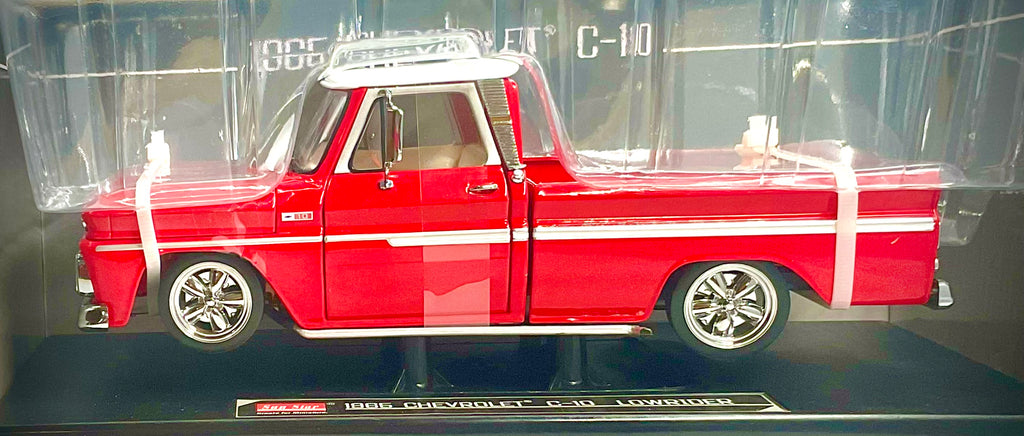 CHEVROLET C-10 LOWRIDER del 1965 , SUN STAR scala 1/18