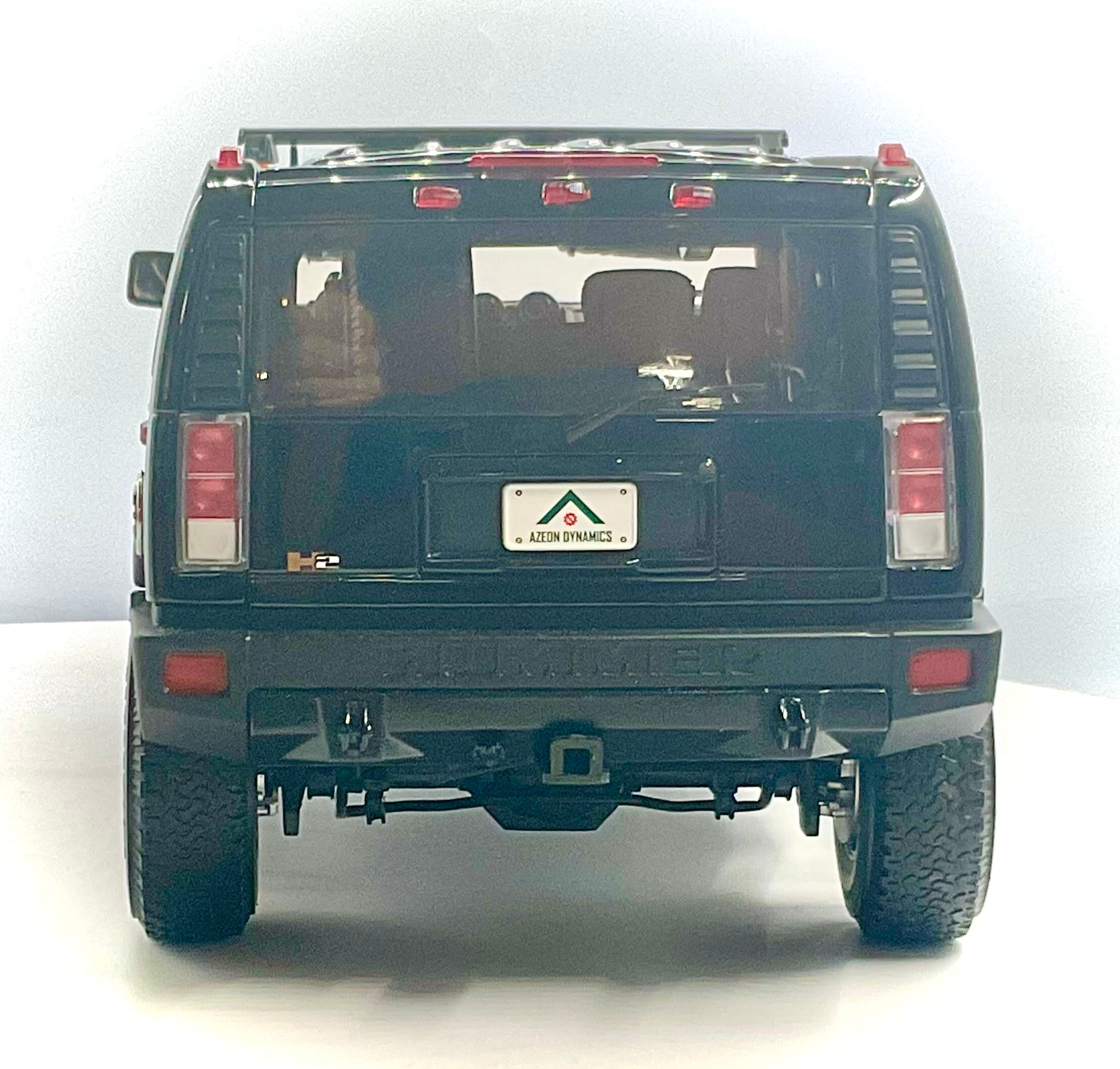 HUMMER H2 , HIGHWAY 61 GREENLIGHT scala 1/18