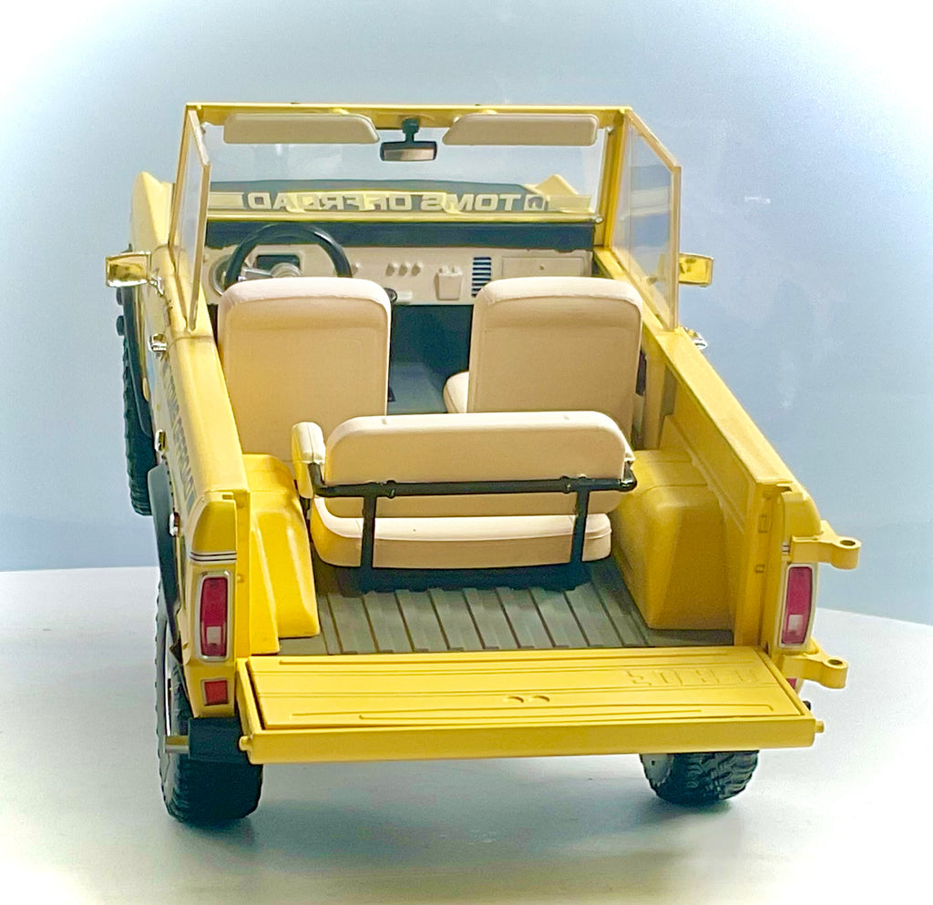 FORD BRONCO del 1969 , GREENLIGHT scala 1/18