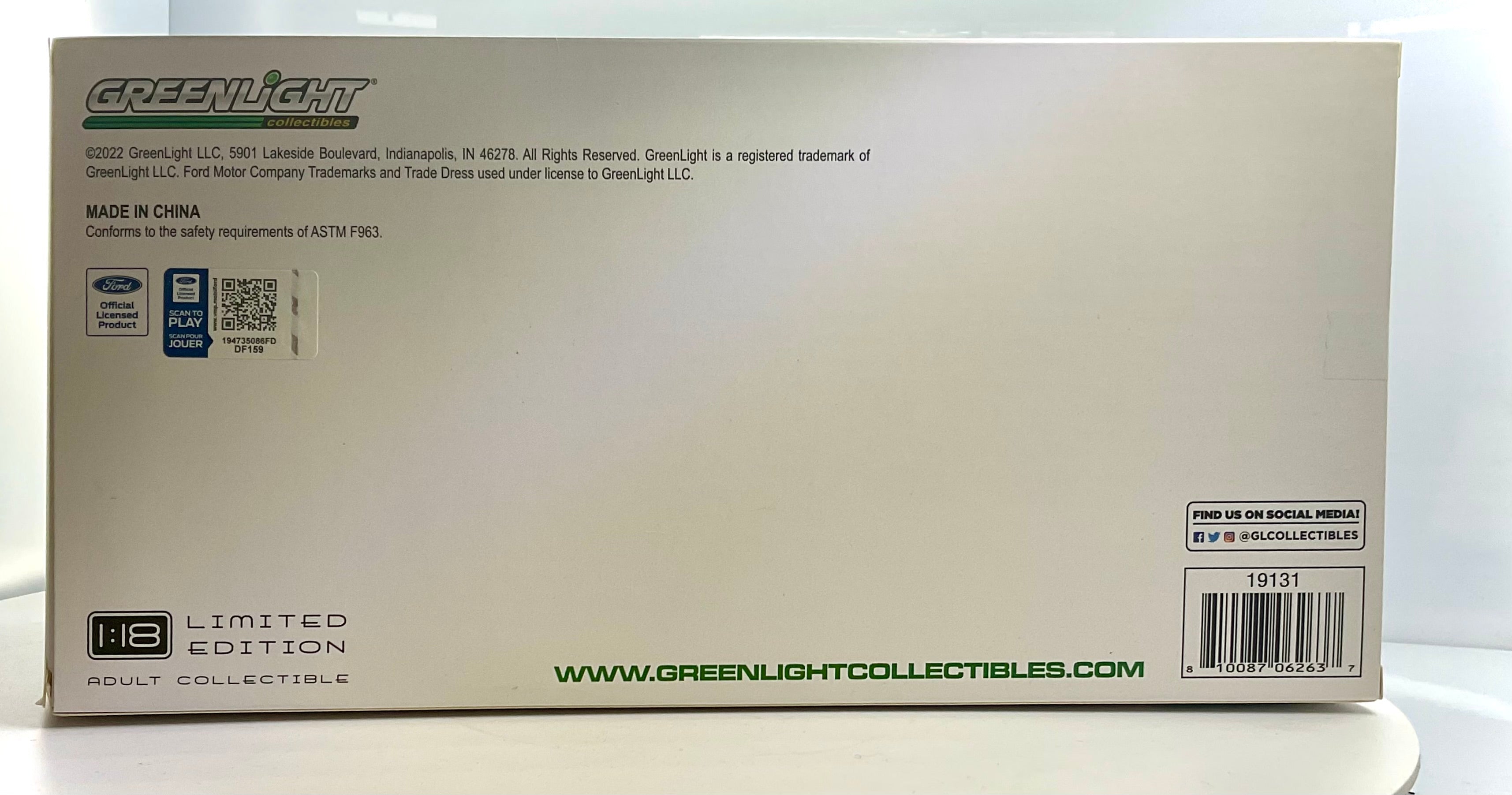 FORD BRONCO del 1969 , GREENLIGHT scala 1/18