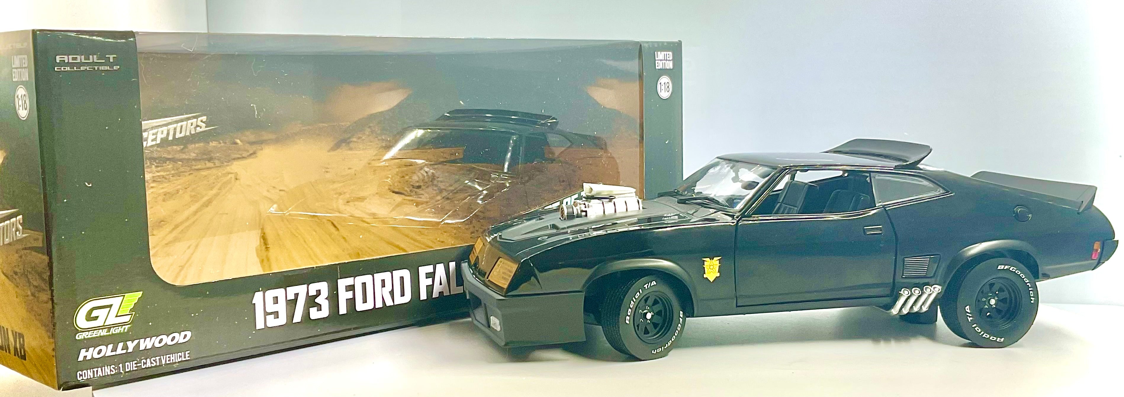 FORD FALCON XB del 1973 , GREENLIGHT scala 1/18