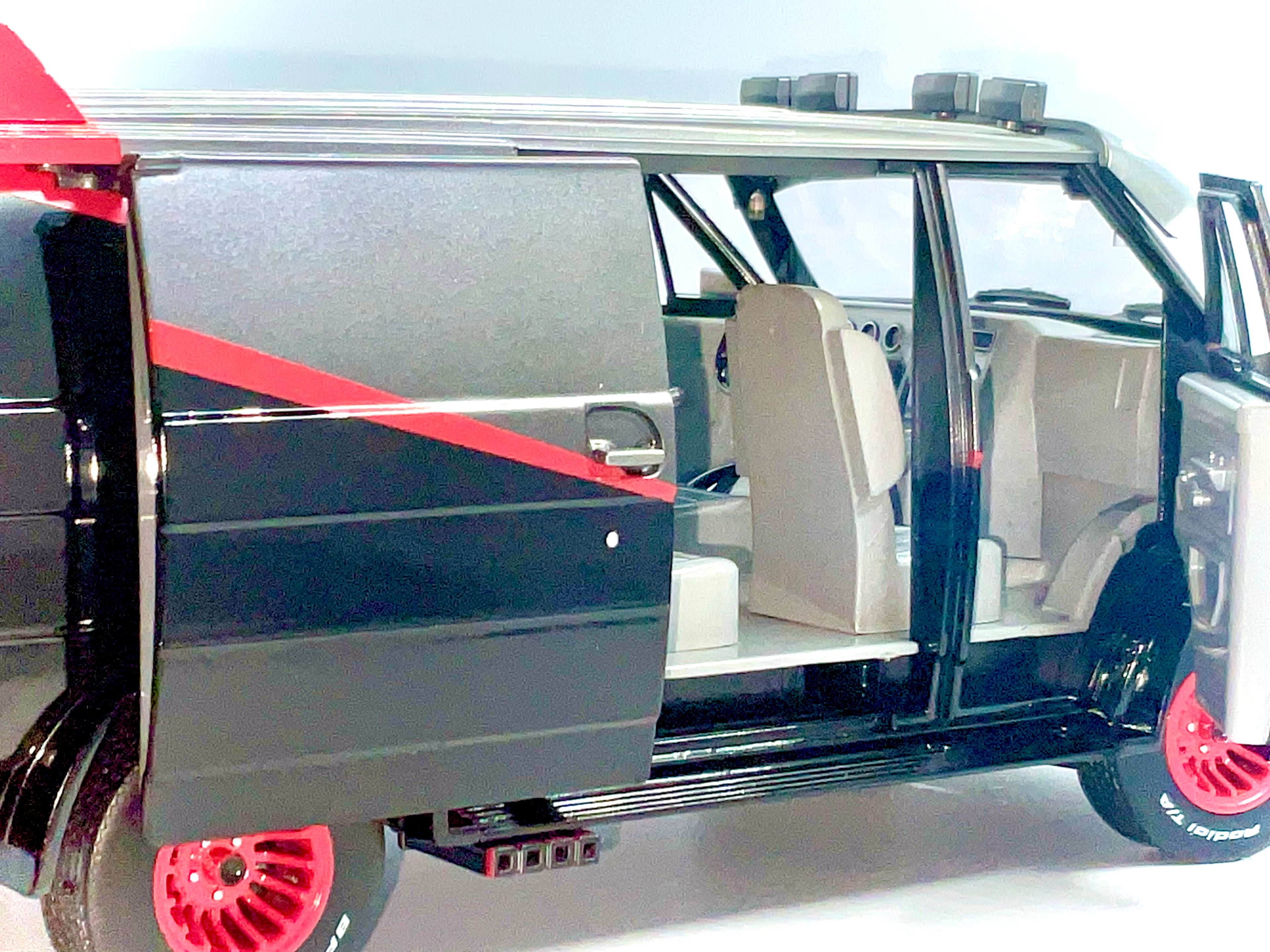 GMC VANDURA del 1983 , GREENLIGHT scala 1/18