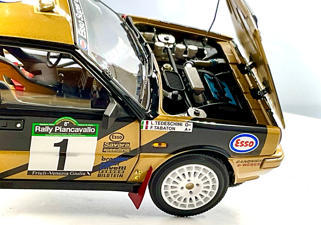 LANCIA DELTA HF4WD del 1987 , KYOSHO scala 1/18