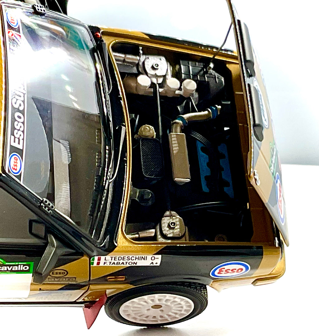 LANCIA DELTA HF4WD del 1987 , KYOSHO scala 1/18