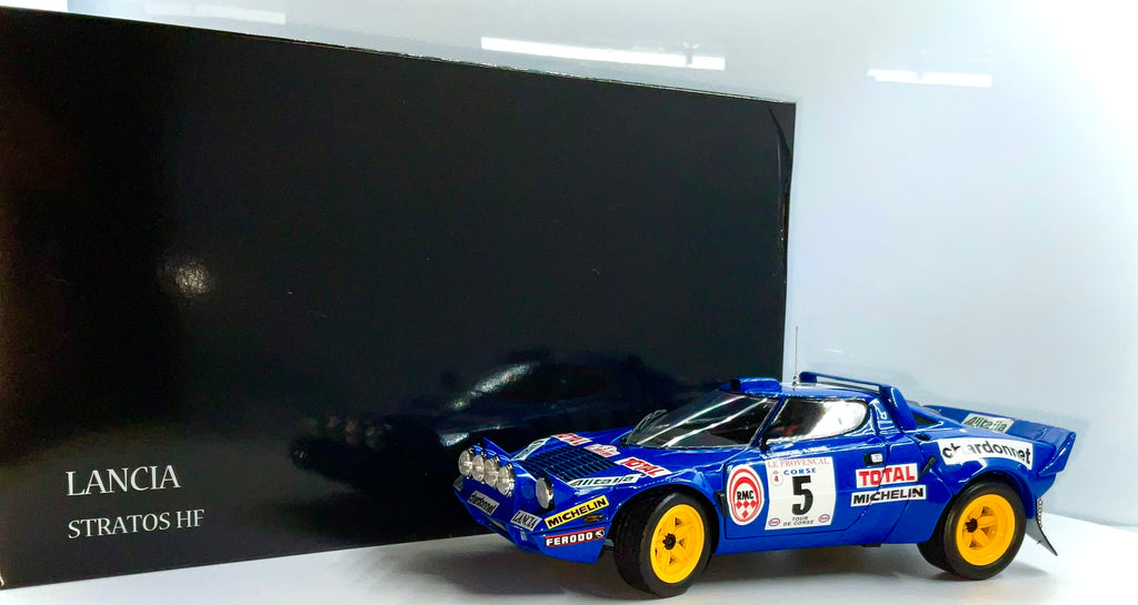 LANCIA STRATOS HF del 1976 , KYOSHO scala 1/18