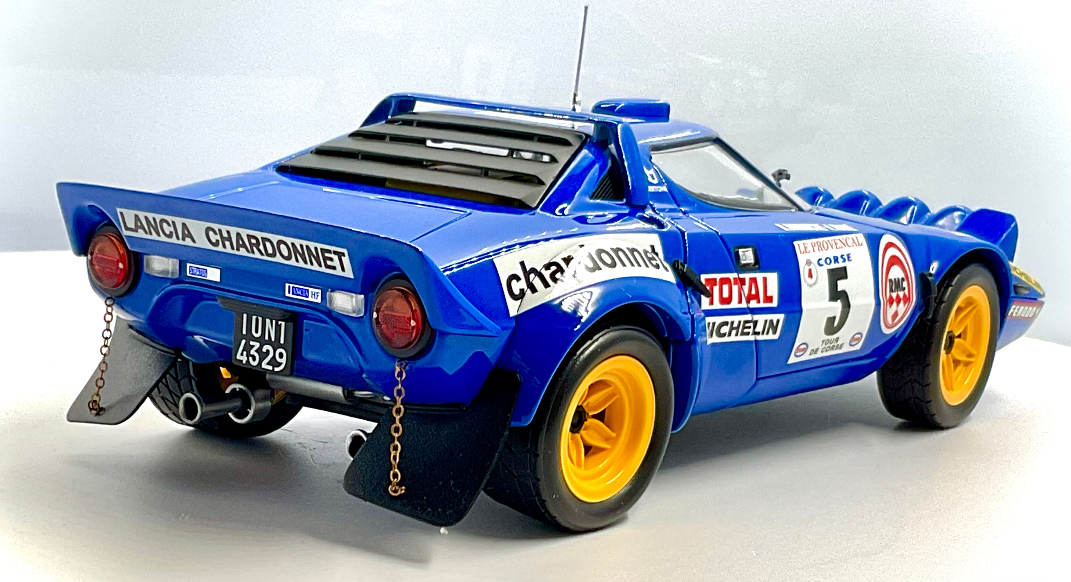 LANCIA STRATOS HF del 1976 , KYOSHO scala 1/18
