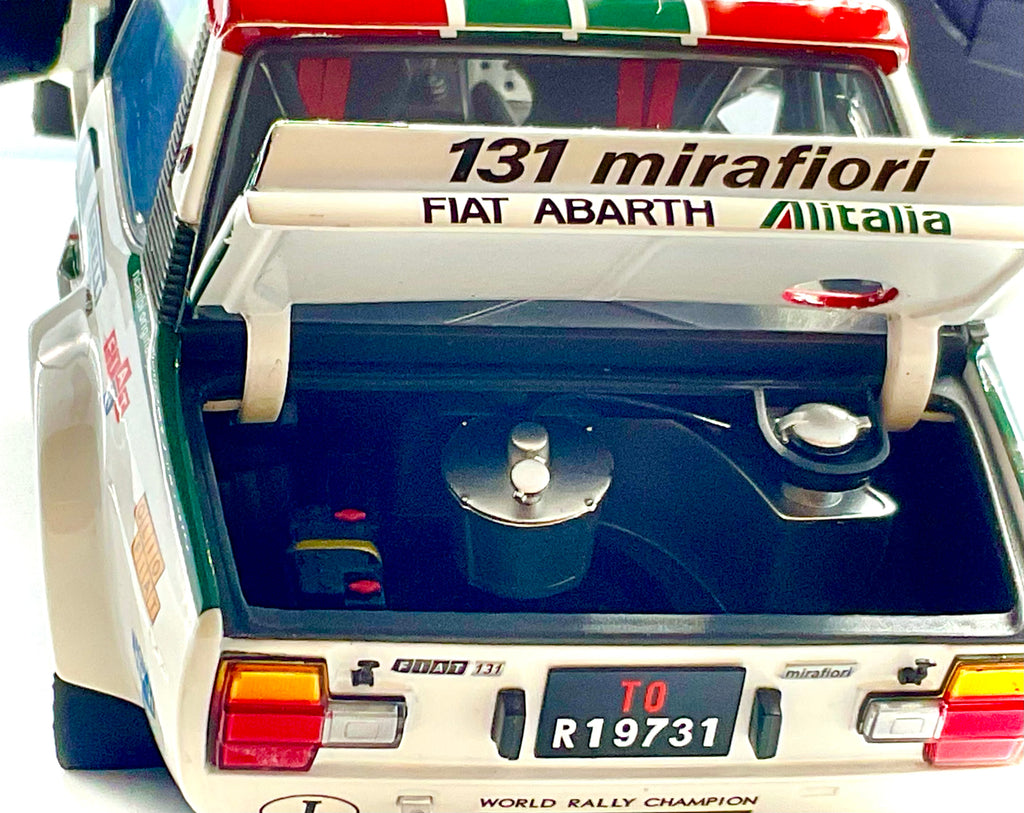 FIAT 131 ABARTH del 1976 , KYOSHO scala 1/18