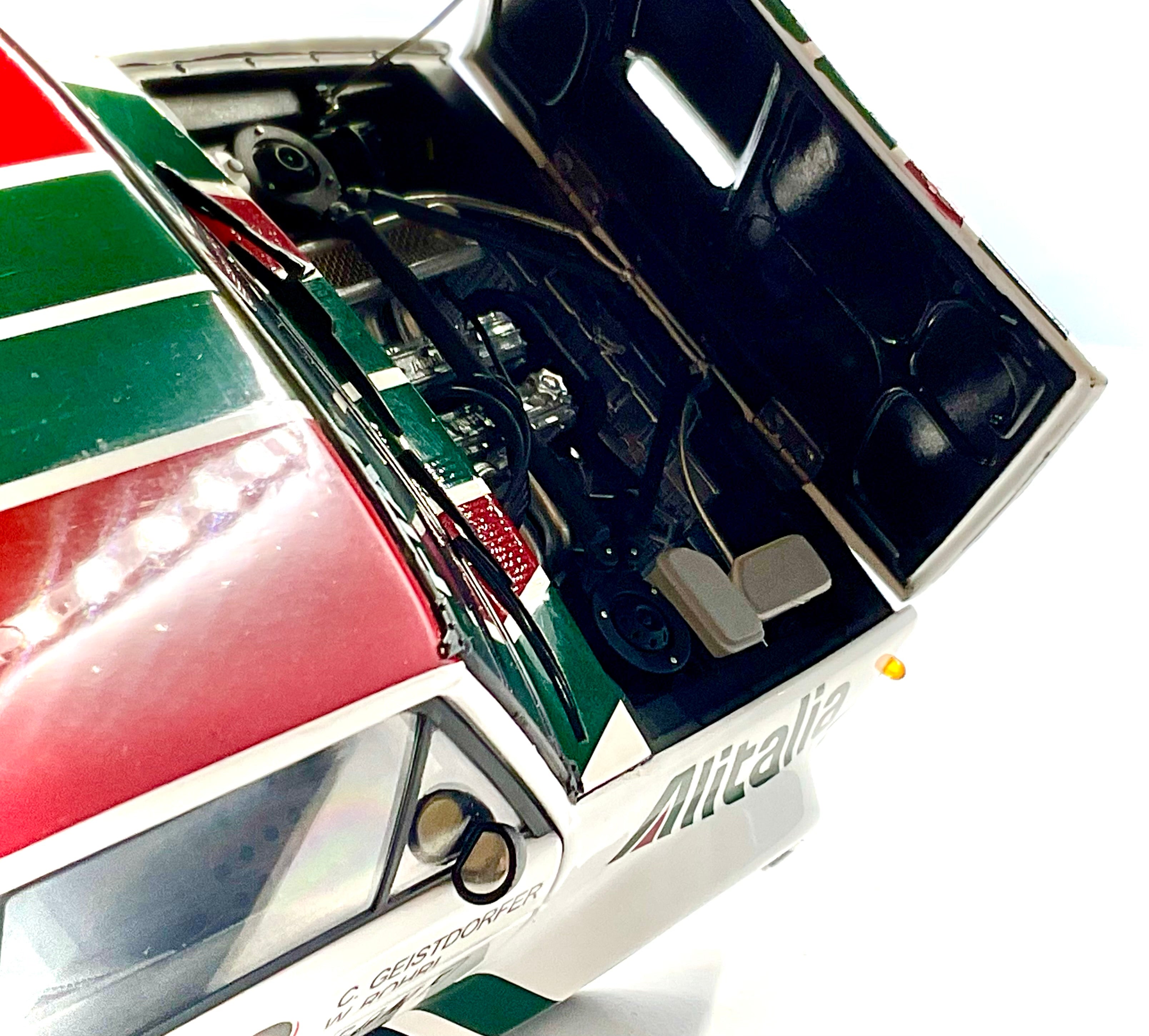 FIAT 131 ABARTH del 1976 , KYOSHO scala 1/18