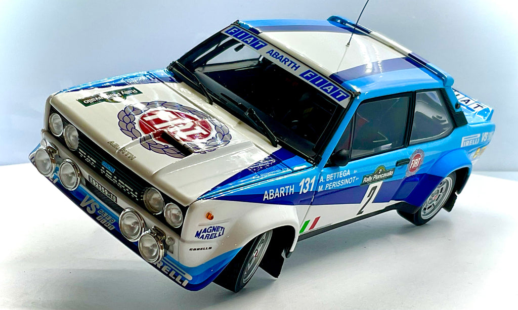FIAT 131 ABARTH del 1981 , KYOSHO scala 1/18