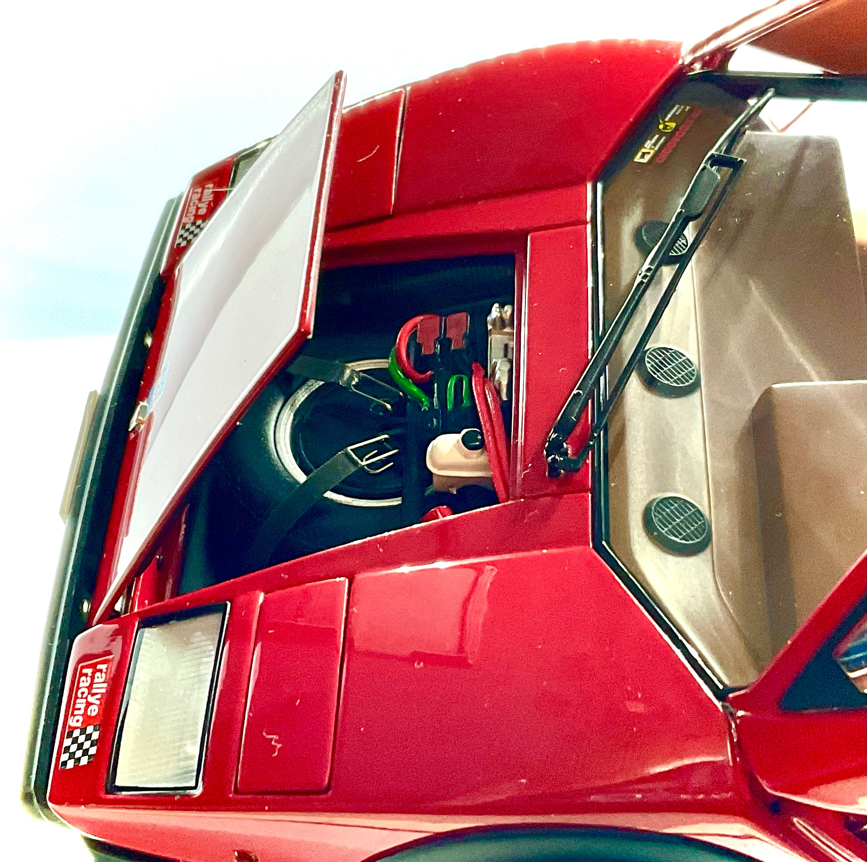 LAMBORGHINI COUNTACH WALTER WOLF , KYOSHO scala 1/18