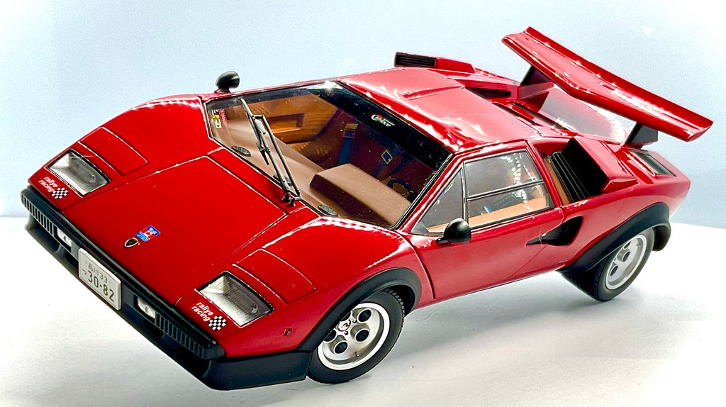 LAMBORGHINI COUNTACH WALTER WOLF , KYOSHO scala 1/18