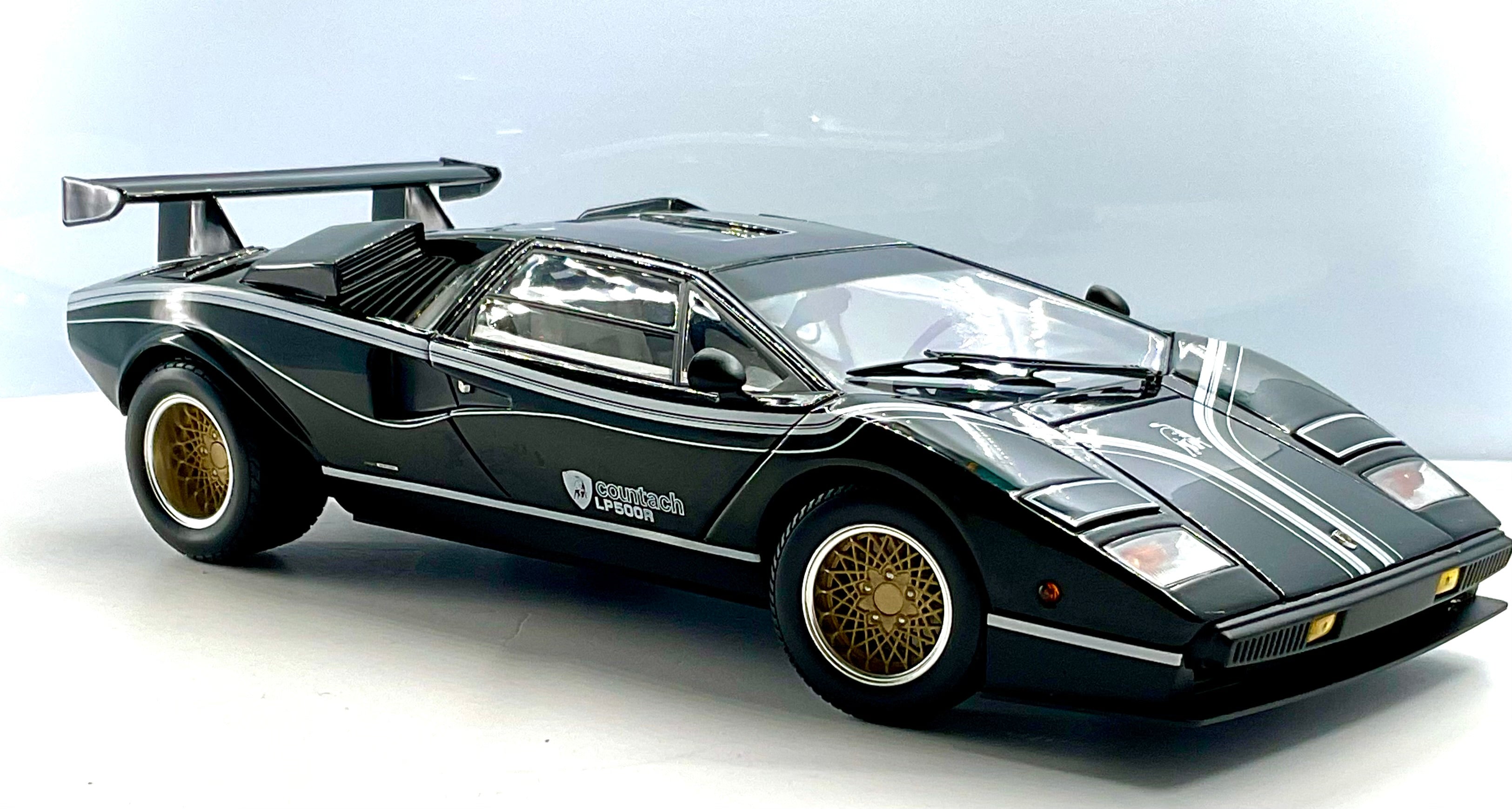 LAMBORGHINI COUNTACH LP500R , KYOSHO scala 1/18