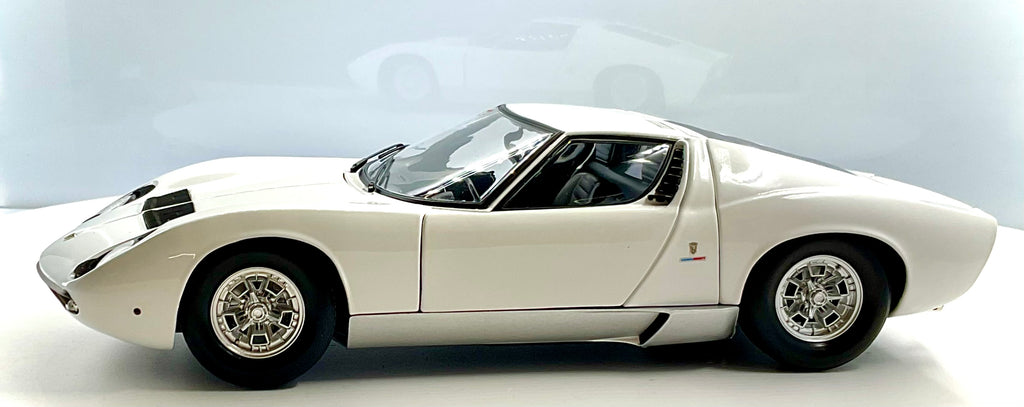 LAMBORGHINI MIURA P400 , KYOSHO scala 1/18