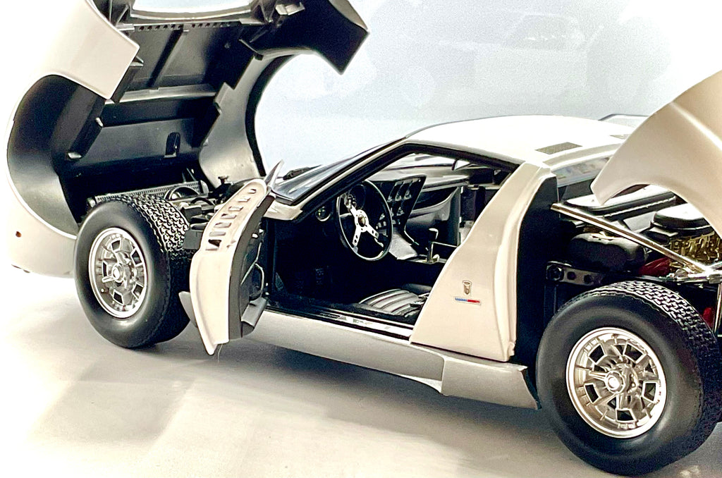 LAMBORGHINI MIURA P400 , KYOSHO scala 1/18