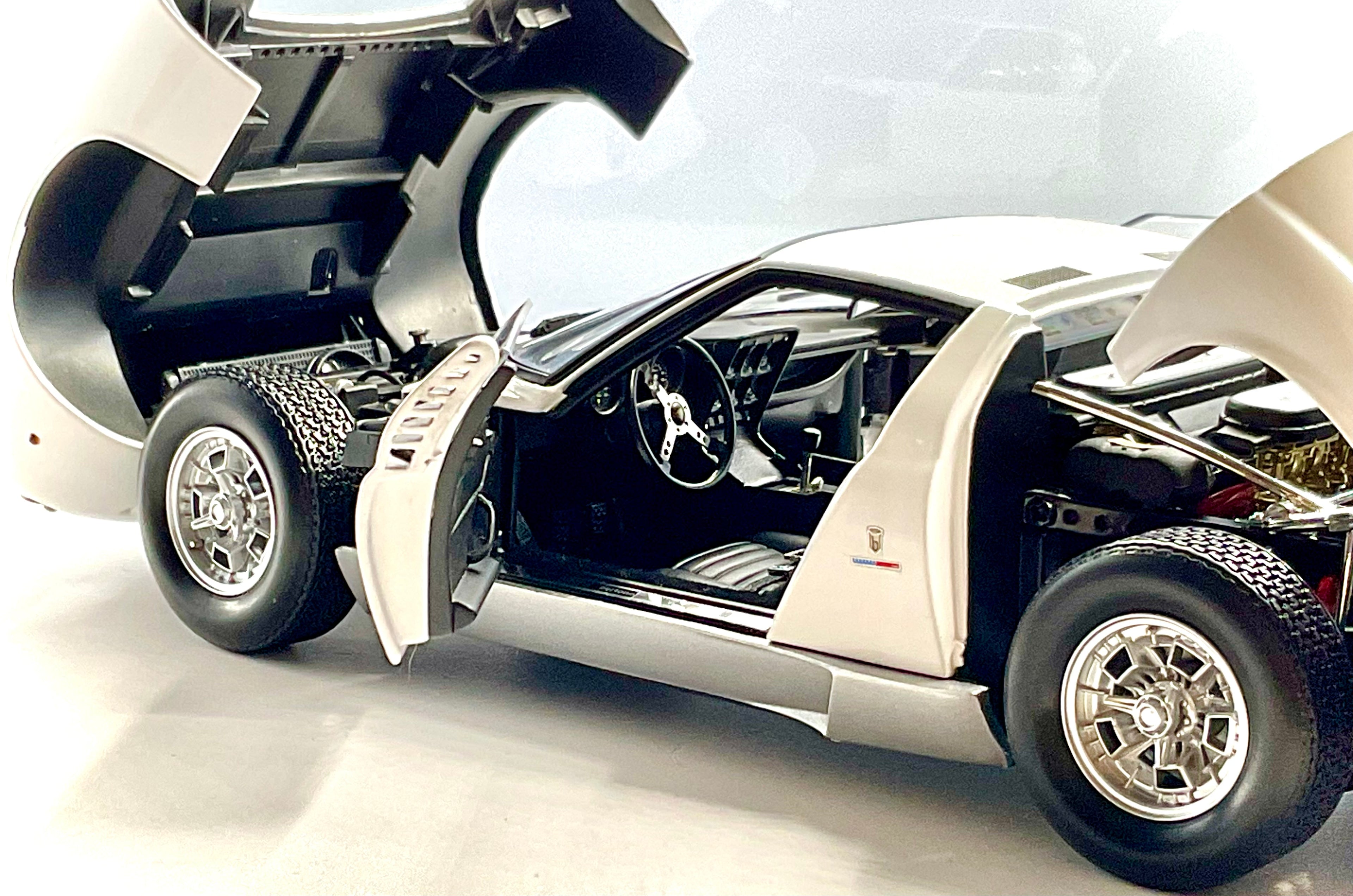 LAMBORGHINI MIURA P400 , KYOSHO scala 1/18