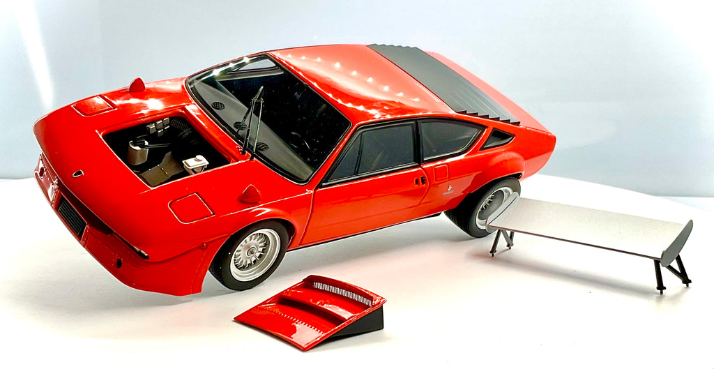 LAMBORGHINI URRACO RALLY , KYOSHO scala 1/18