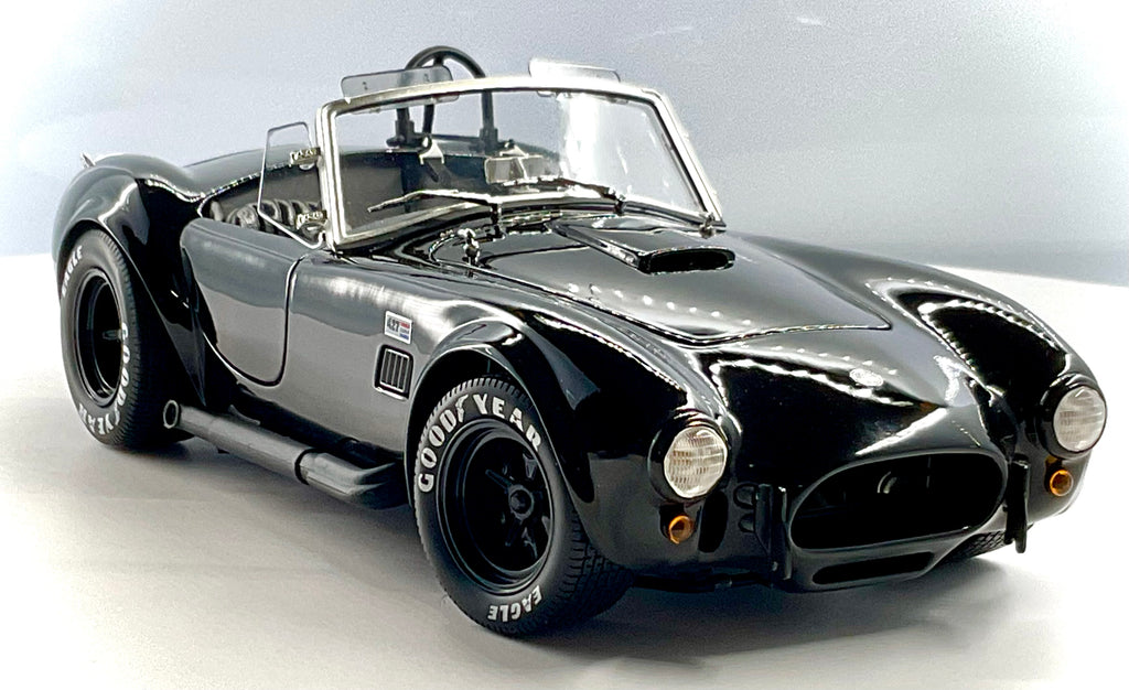 SHELBY COBRA 427S/C , KYOSHO scala 1/18