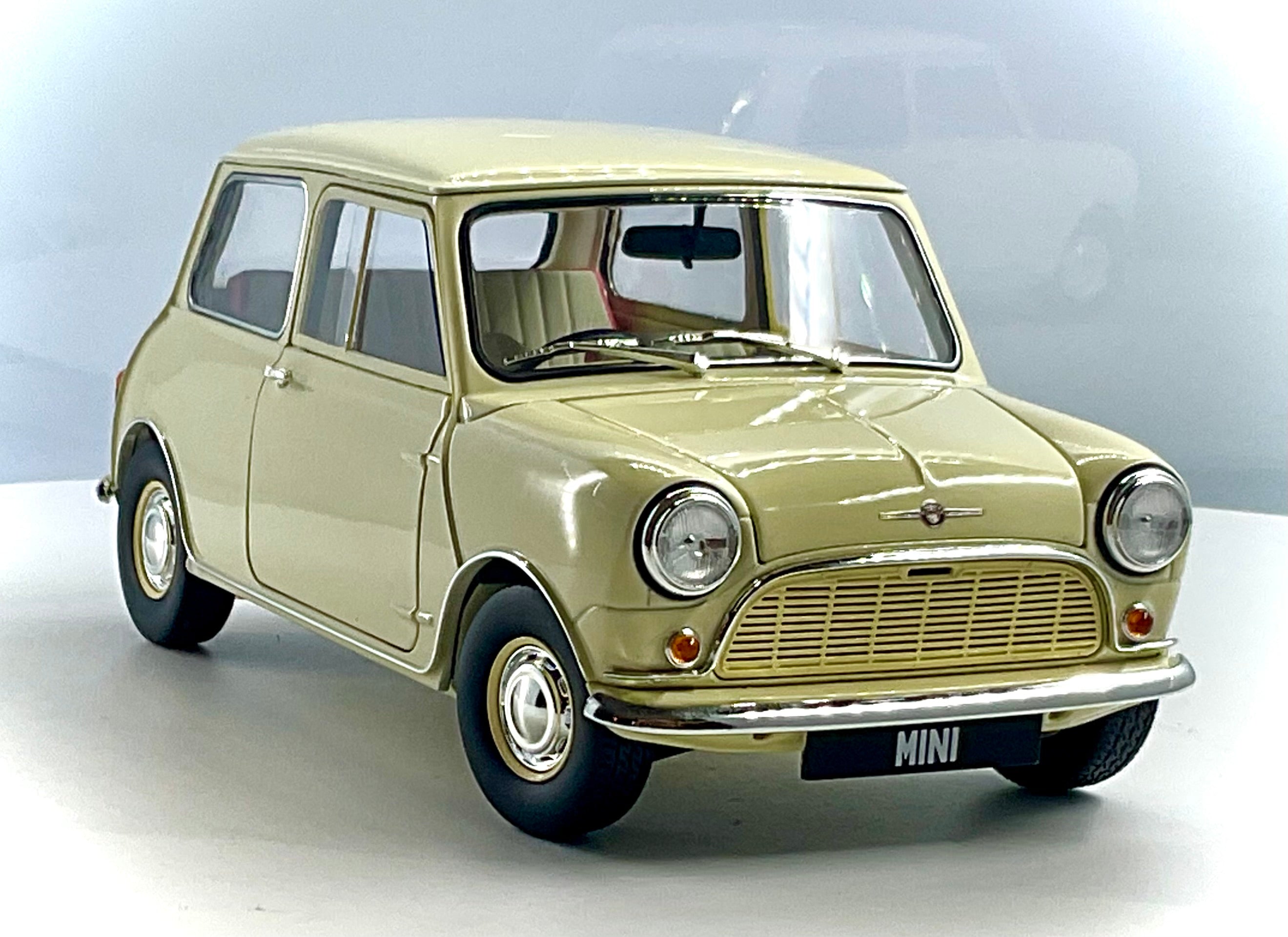 MORRIS MINI MINOR , KYOSHO scala 1/18