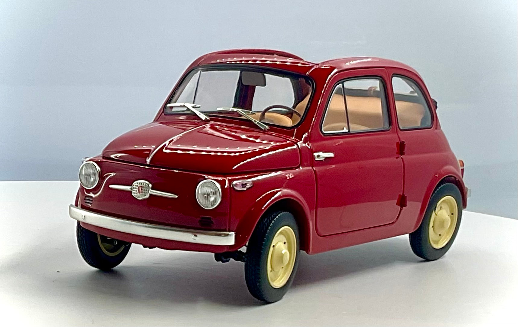 FIAT NUOVA 500 , KYOSHO scala 1/18