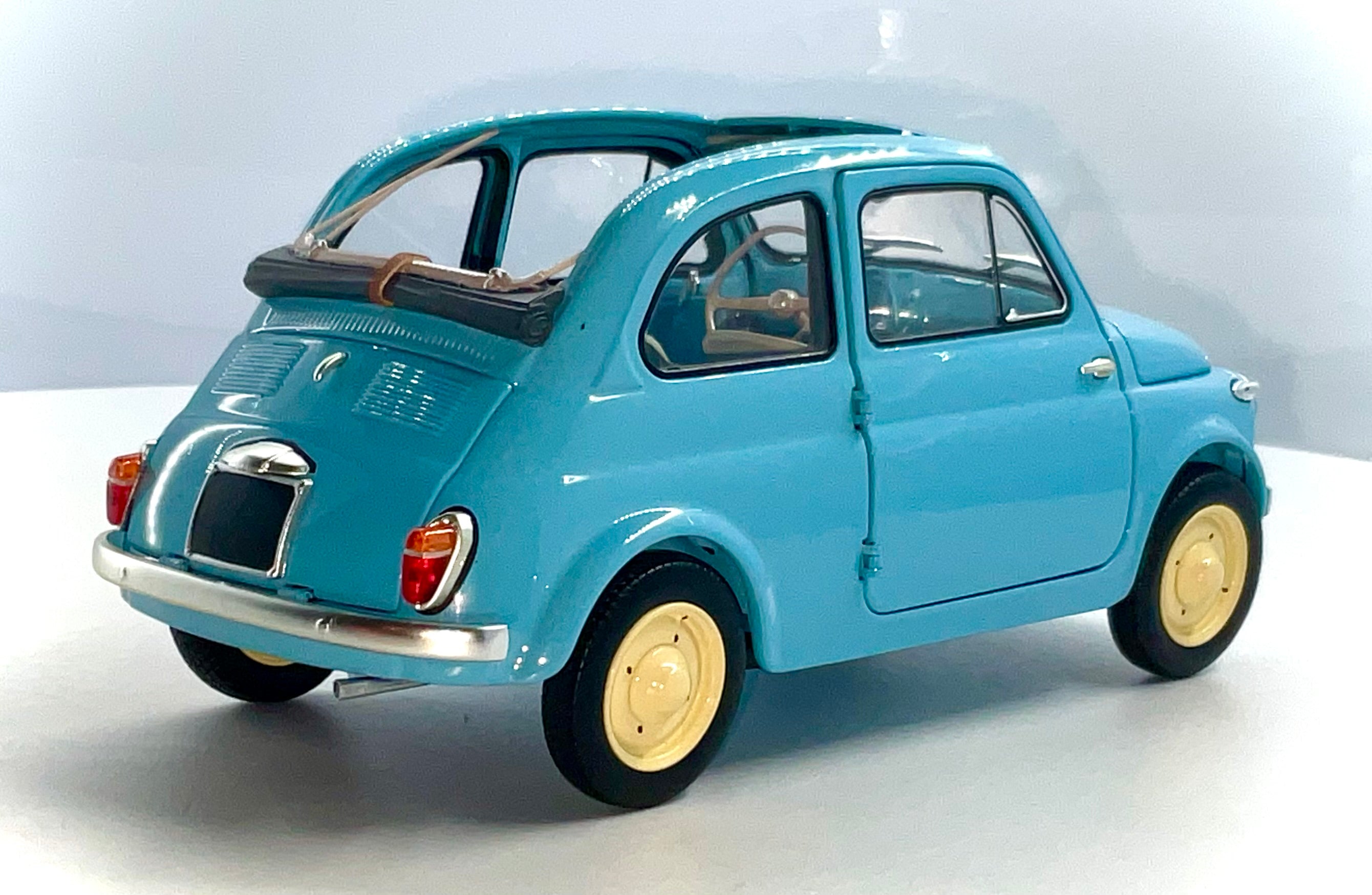 FIAT NUOVA 500 , KYOSHO scala 1/18