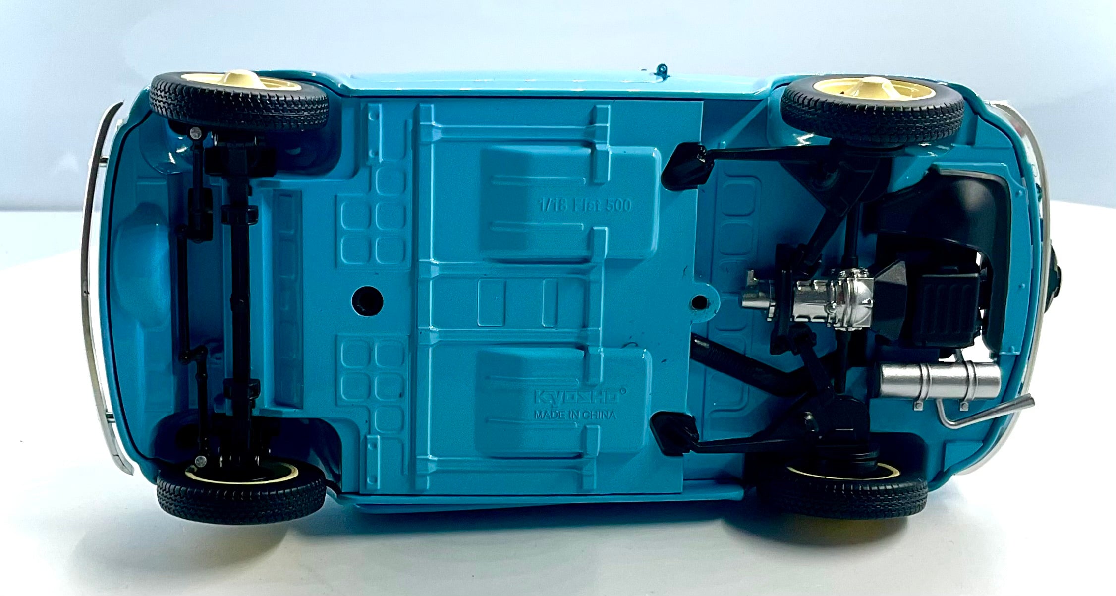 FIAT NUOVA 500 , KYOSHO scala 1/18