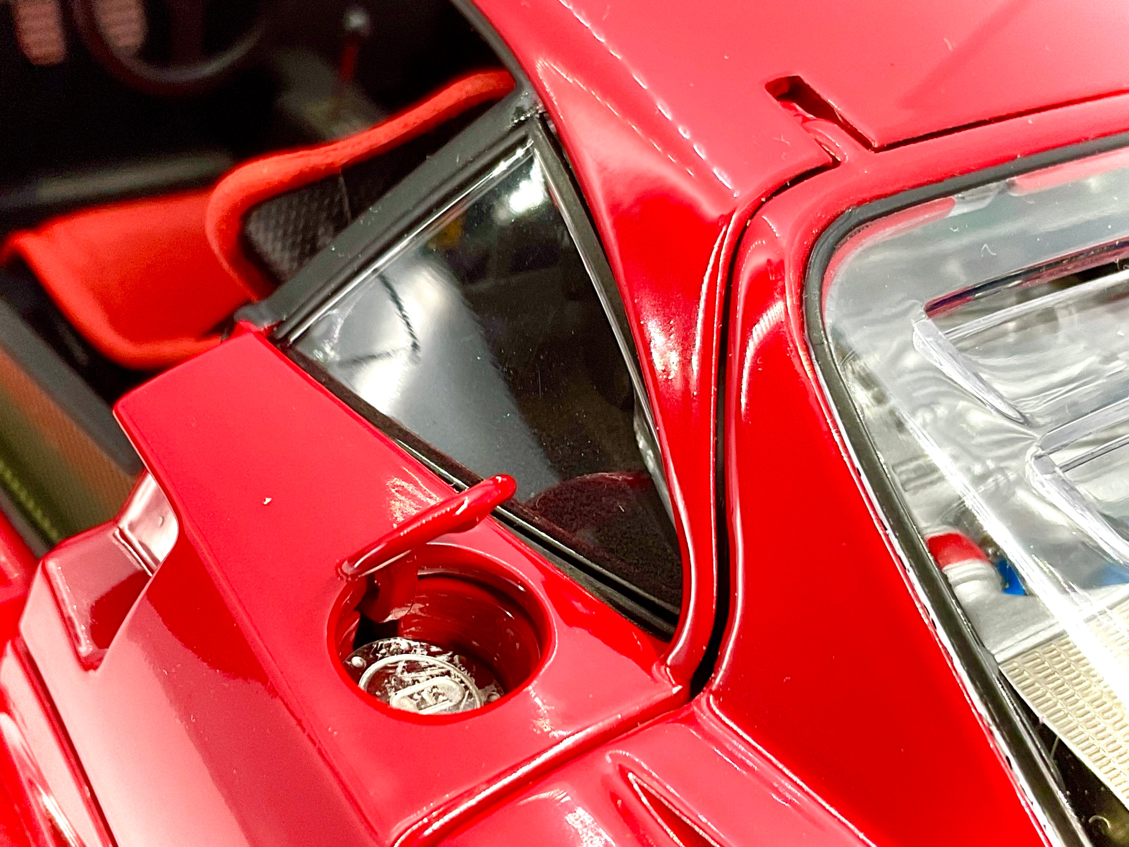 FERRARI F40 , KYOSHO scala 1/18