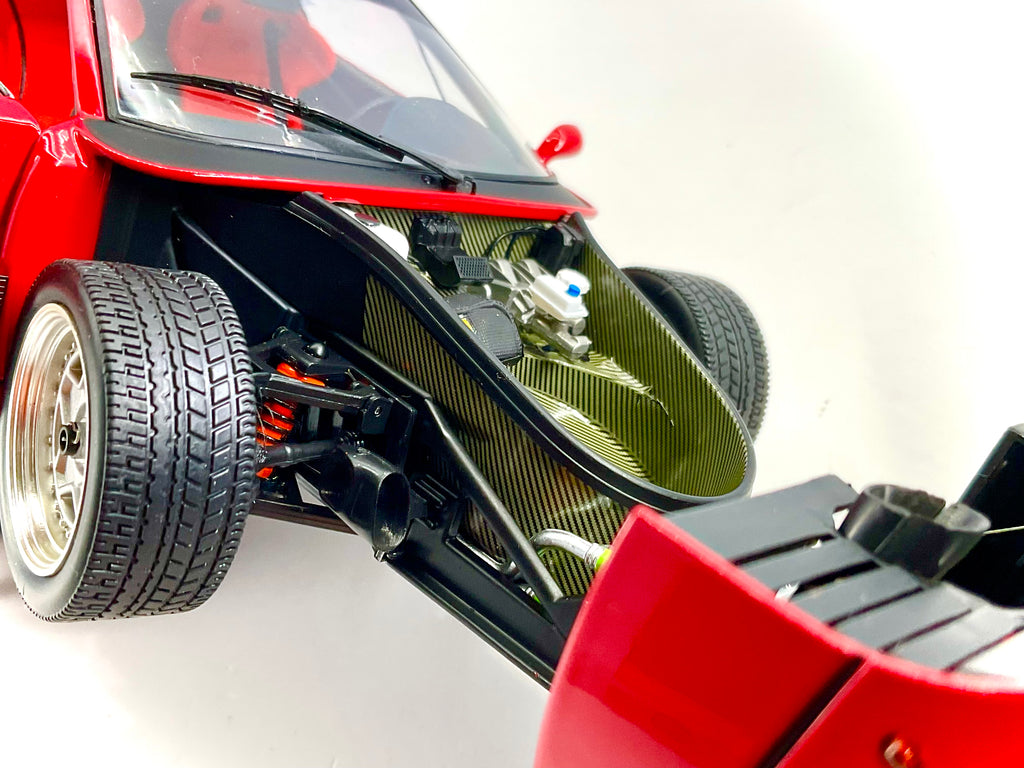 FERRARI F40 , KYOSHO scala 1/18