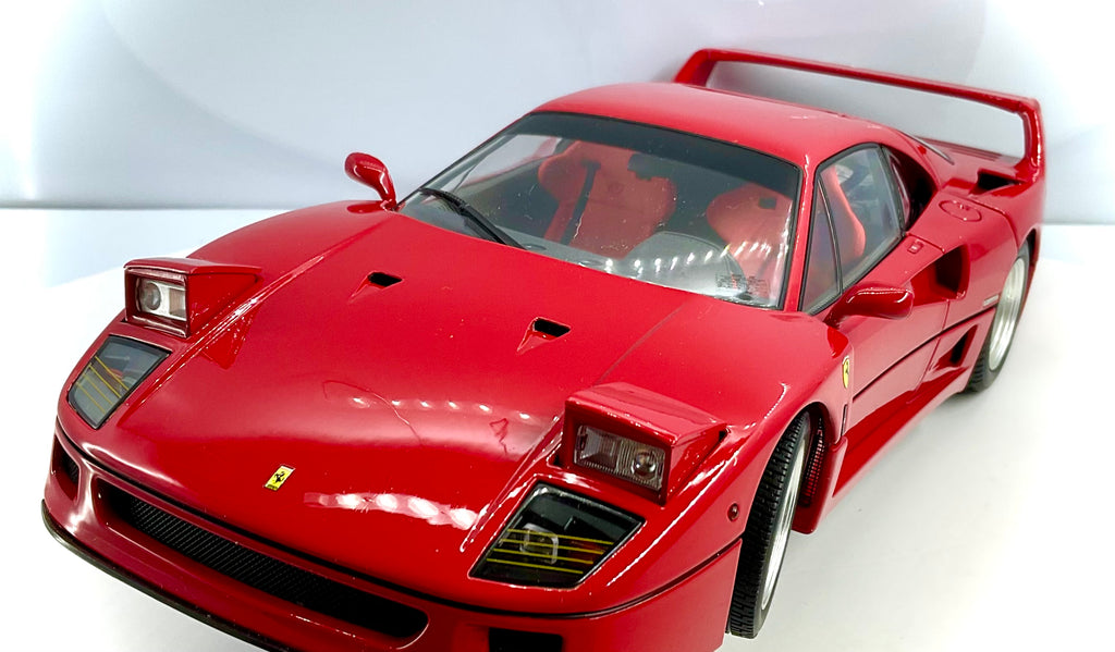 FERRARI F40 , KYOSHO scala 1/18