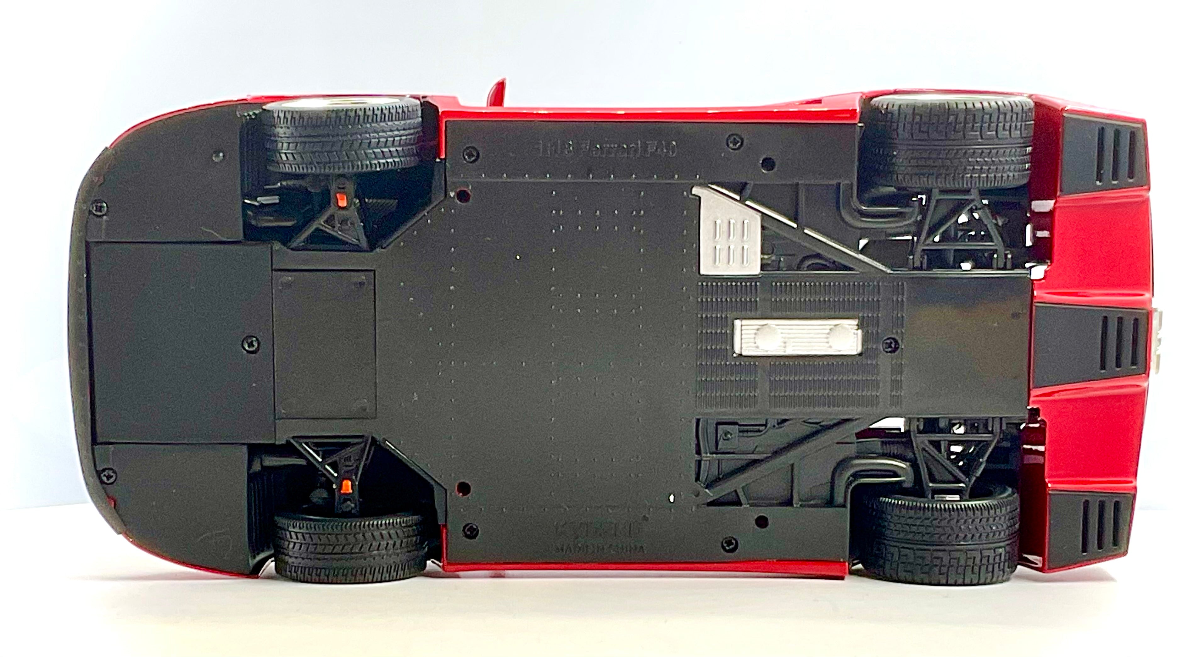 FERRARI F40 , KYOSHO scala 1/18