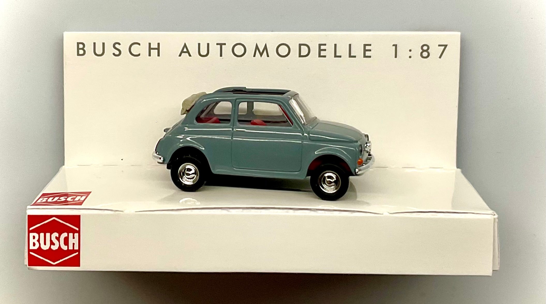 FIAT 500 del 1965 , BUSCH scala 1/87 ( H0 )