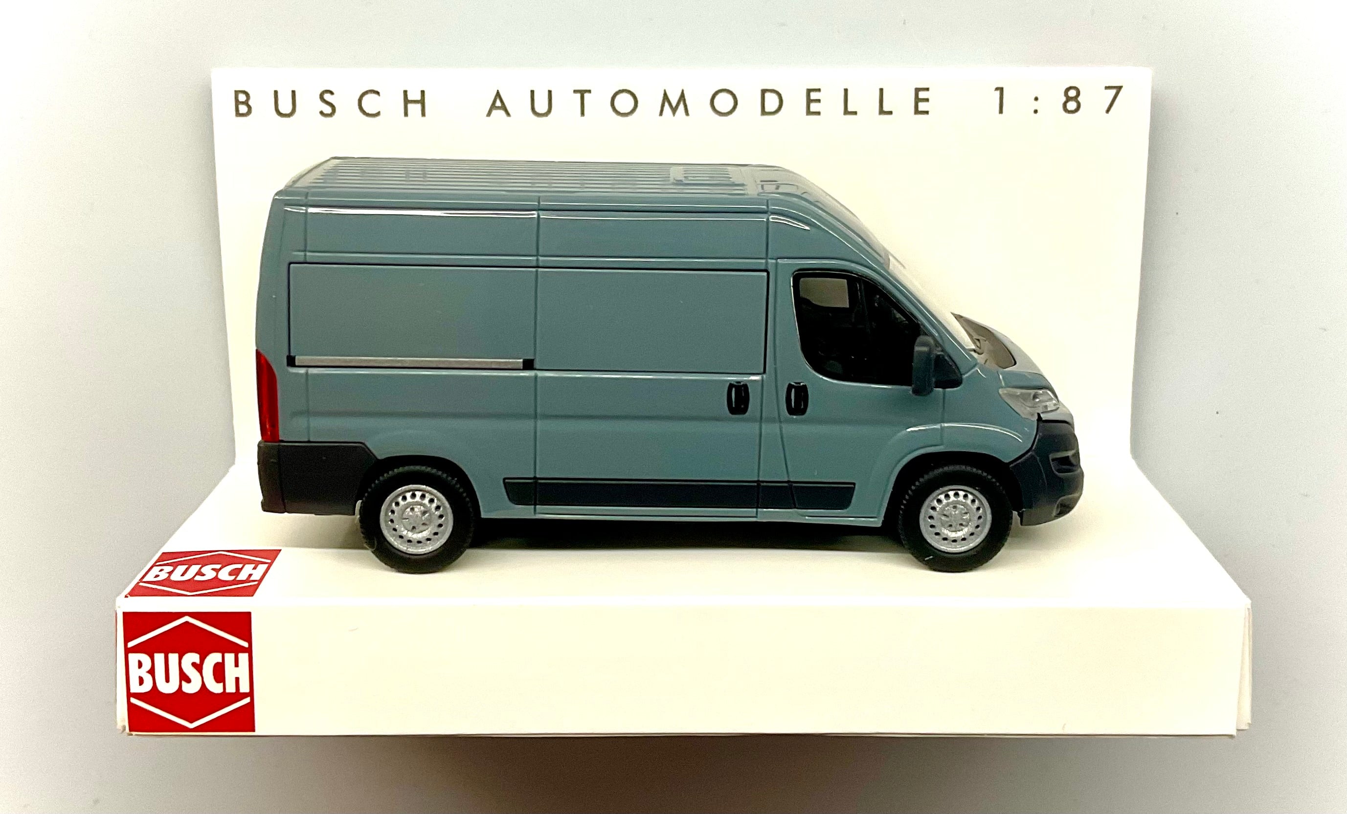 FIAT DUCATO , BUSCH scala 1/87 ( H0 )