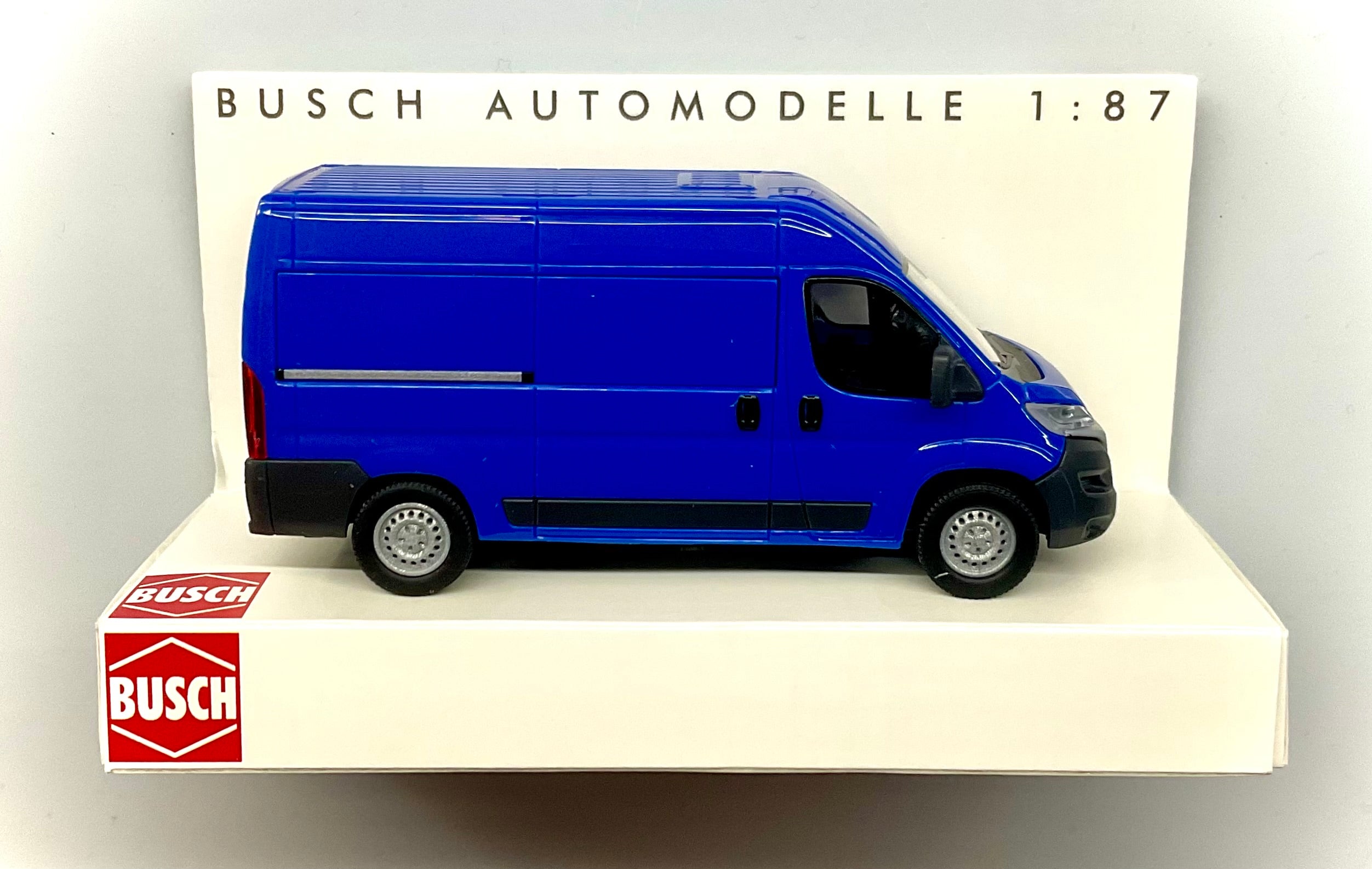 FIAT DUCATO , BUSCH scala 1/87 ( H0 )