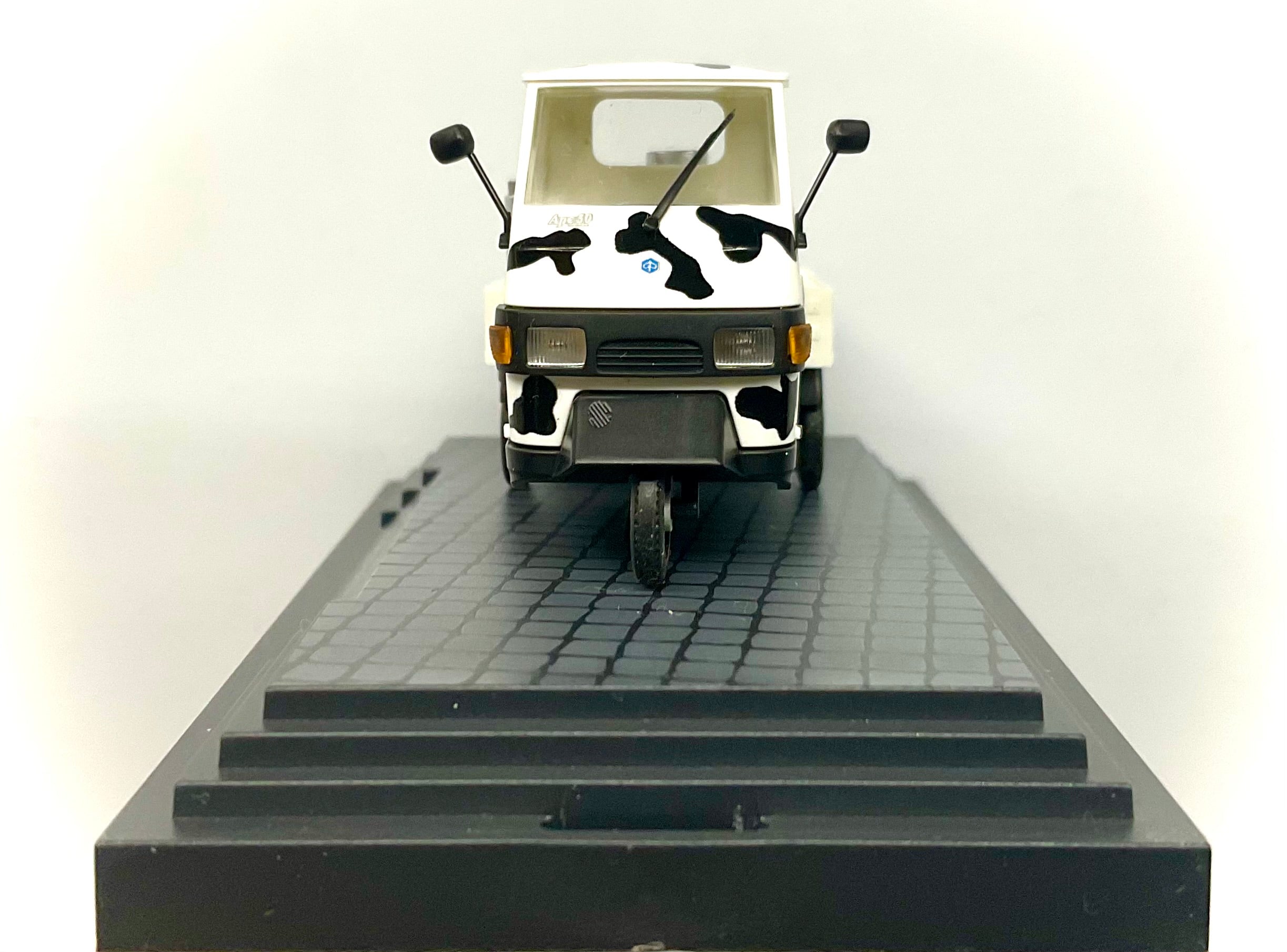 PIAGGIO APE 50 , BUSCH scala 1/43