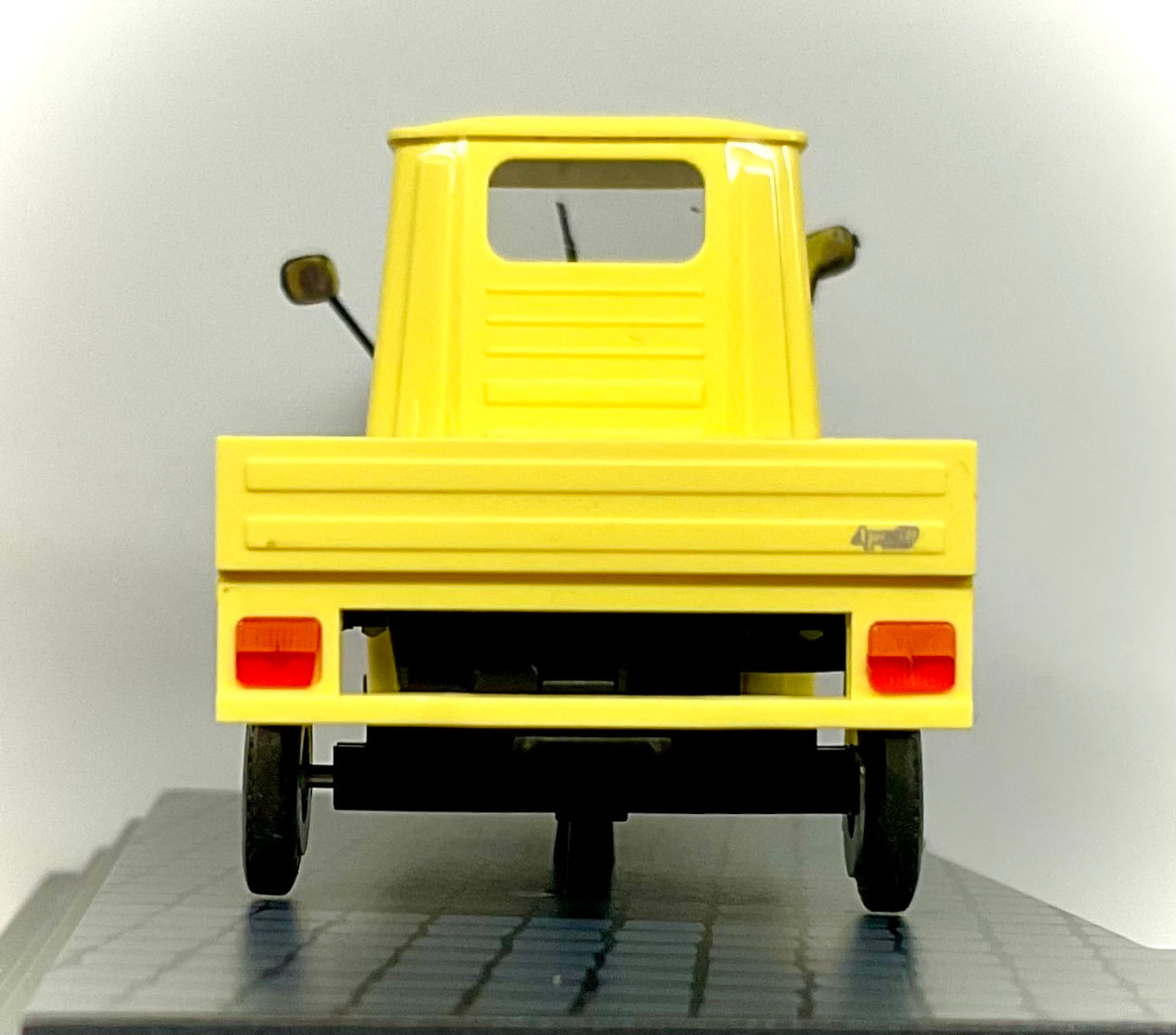 PIAGGIO APE 50 , BUSCH scala 1/43