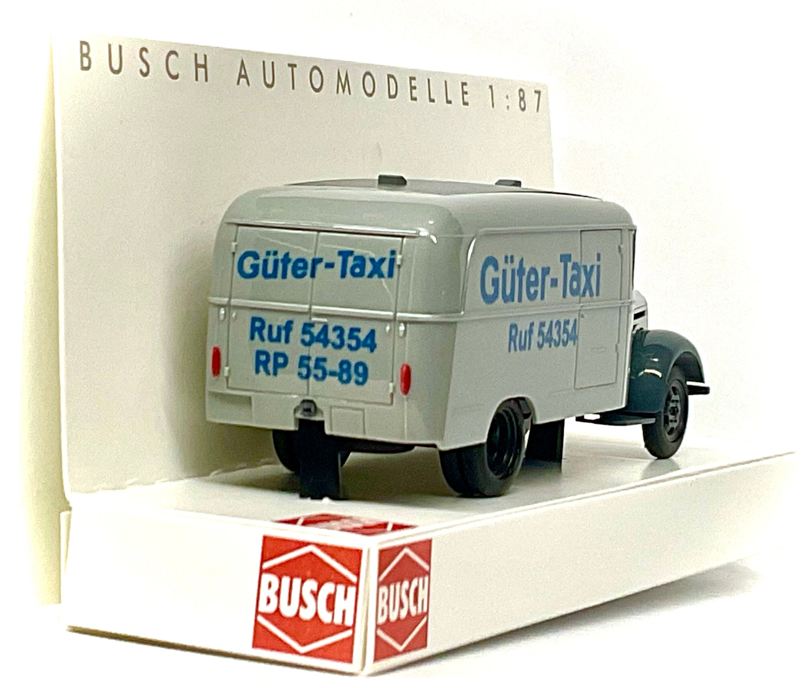 Robur Garant K30 1:87 – BUSCH 51820- vista 3/4 posteriore 