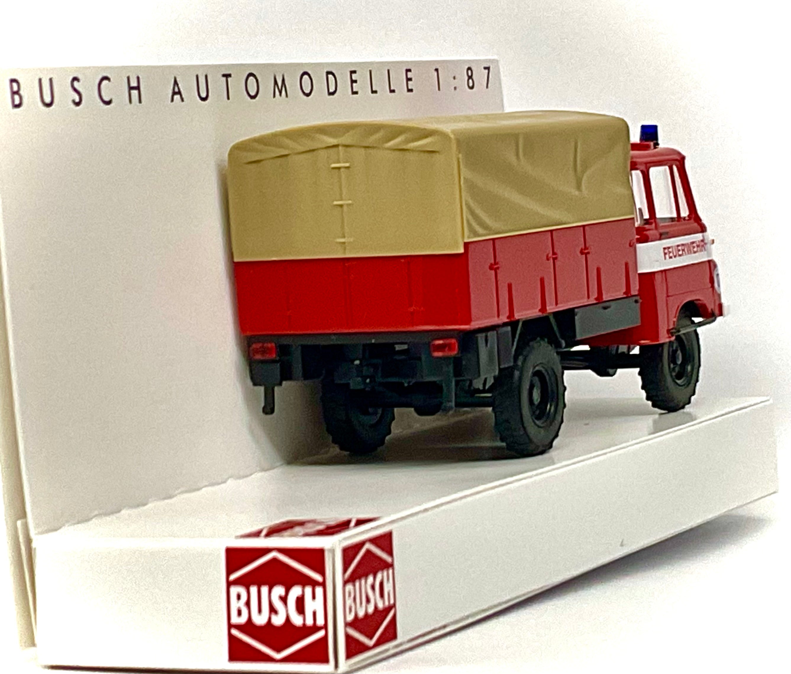 Robur LO 1801 A 1:87 – BUSCH 51659- vista 3/4 posteriore