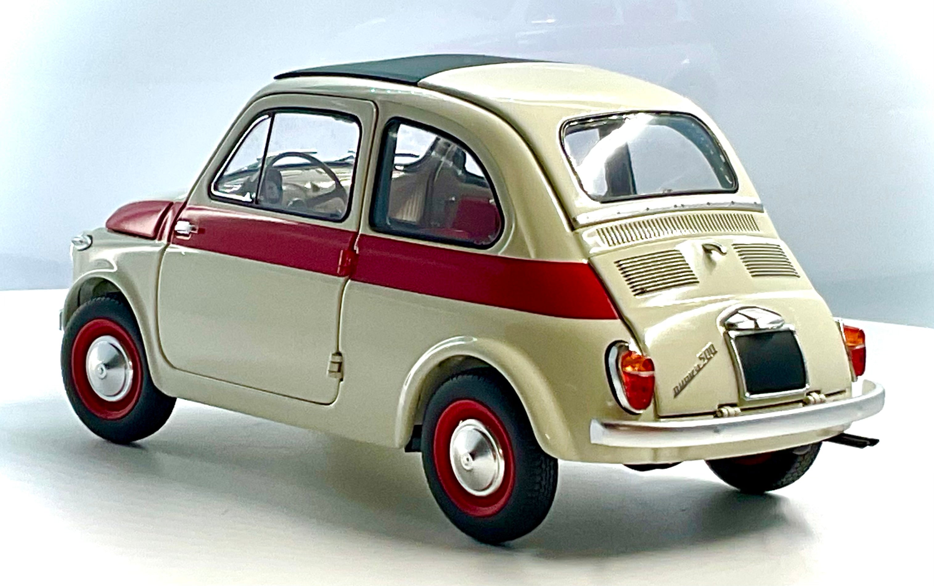Fiat Nuova 500 Sport Bianco/Rosso scala 1:18 – Kyosho 08966SLG