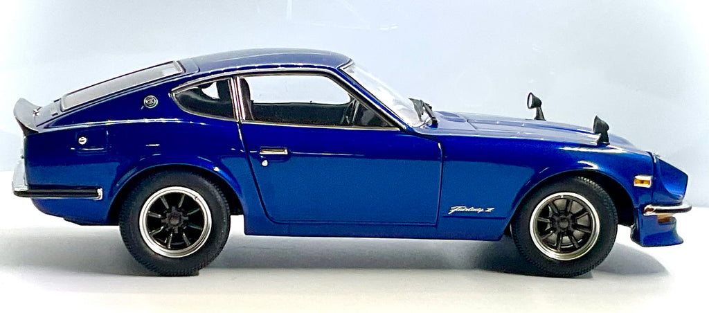 Nissan Fairlady Z-L S30 Blue scala 1:18 – Kyosho 08220WBL