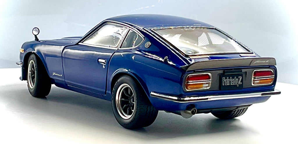 Nissan Fairlady Z-L S30 Blue scala 1:18 – Kyosho 08220WBL