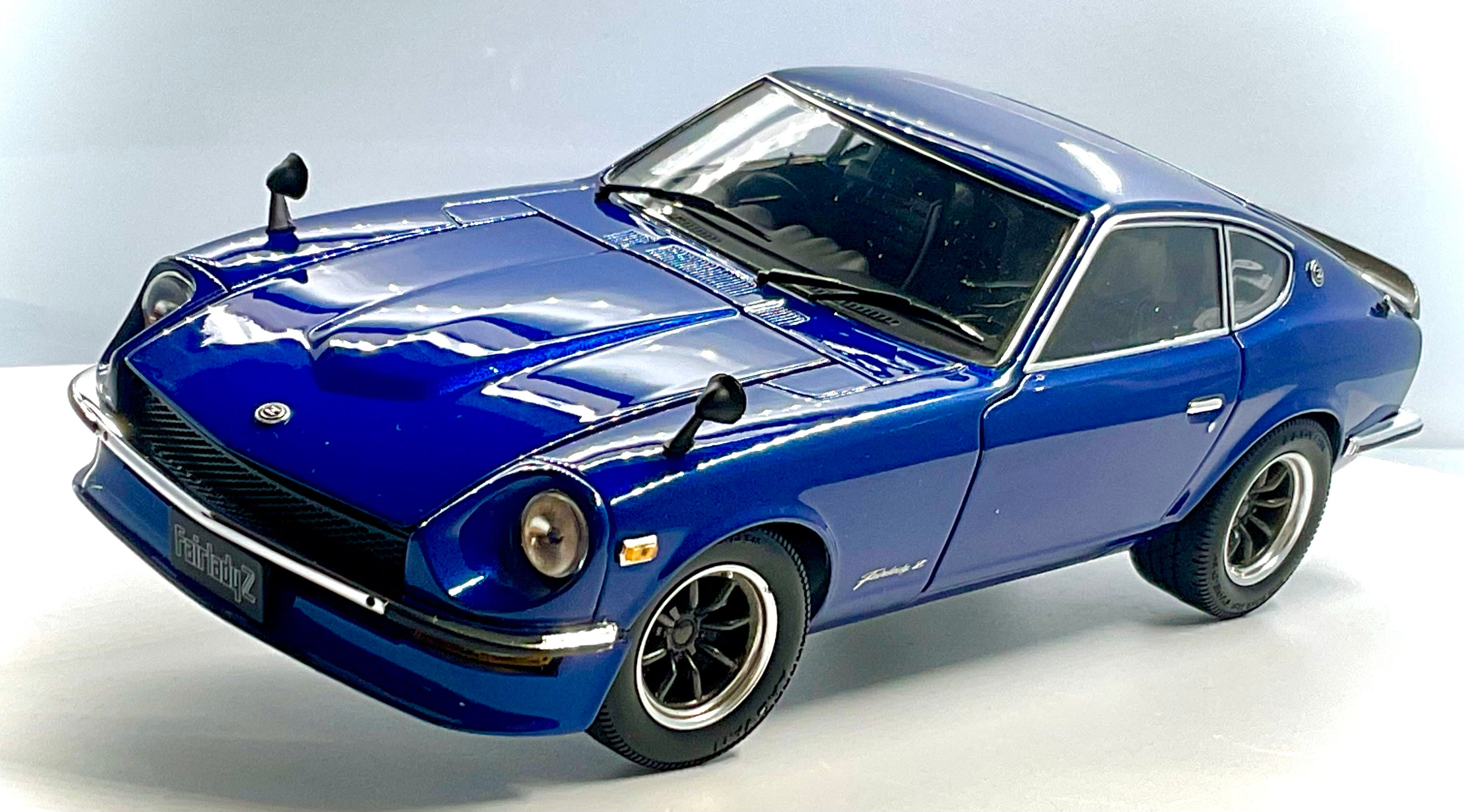 Nissan Fairlady Z-L S30 Blue scala 1:18 – Kyosho 08220WBL