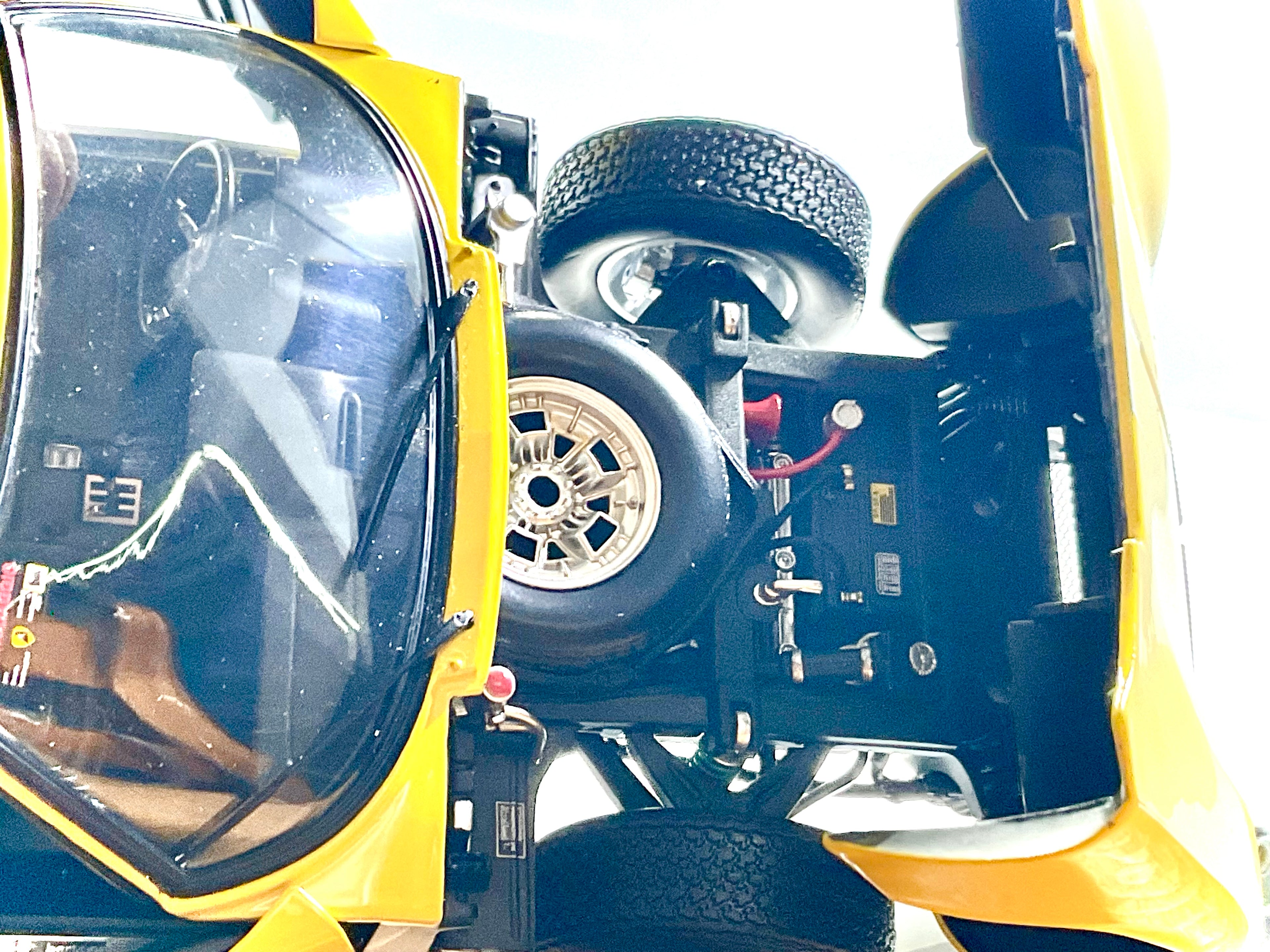 Lamborghini Miura P400 Yellow scala 1:18 – Kyosho 08314Y