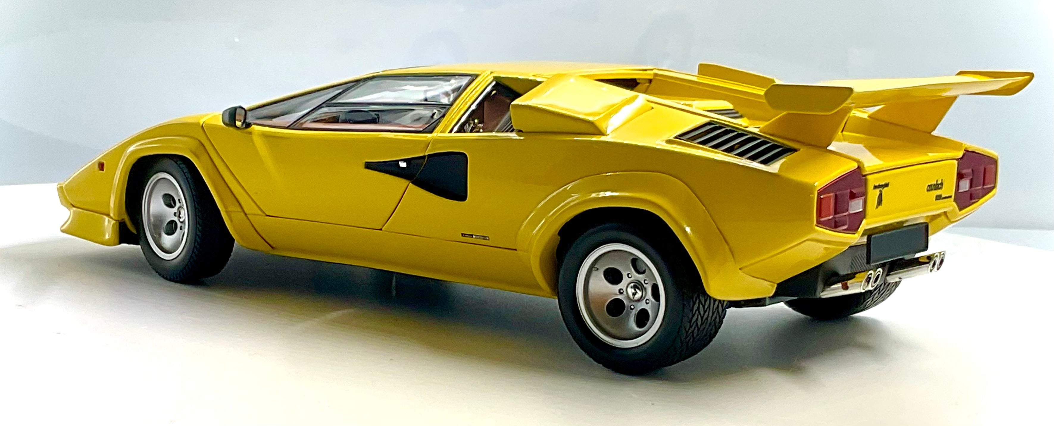 Lamborghini Countach LP500 Yellow scala 1:18 – Kyosho 08320Y